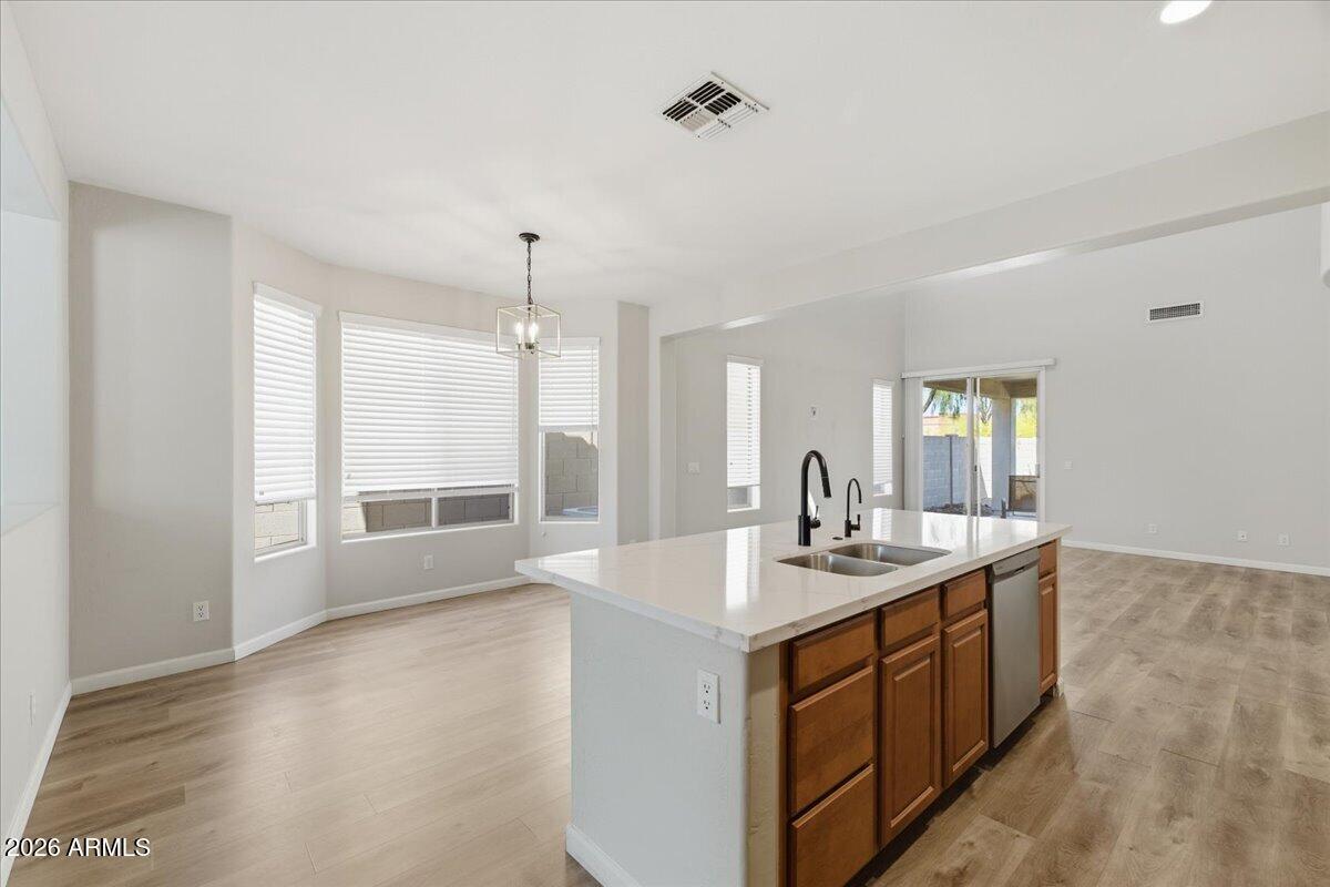 Cave Creek, AZ, 85331