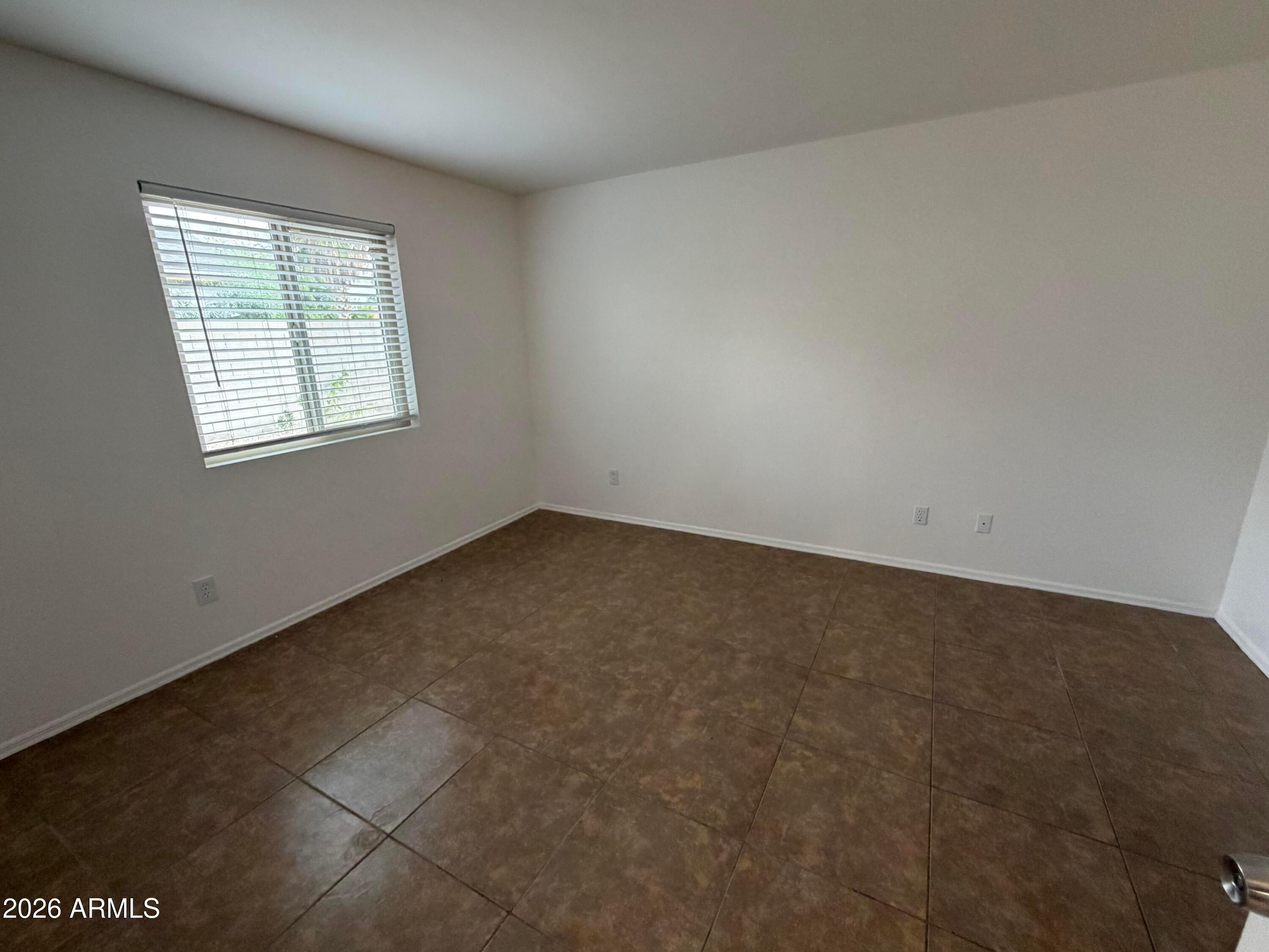 909 E Escuda Drive, Phoenix, AZ, 85024