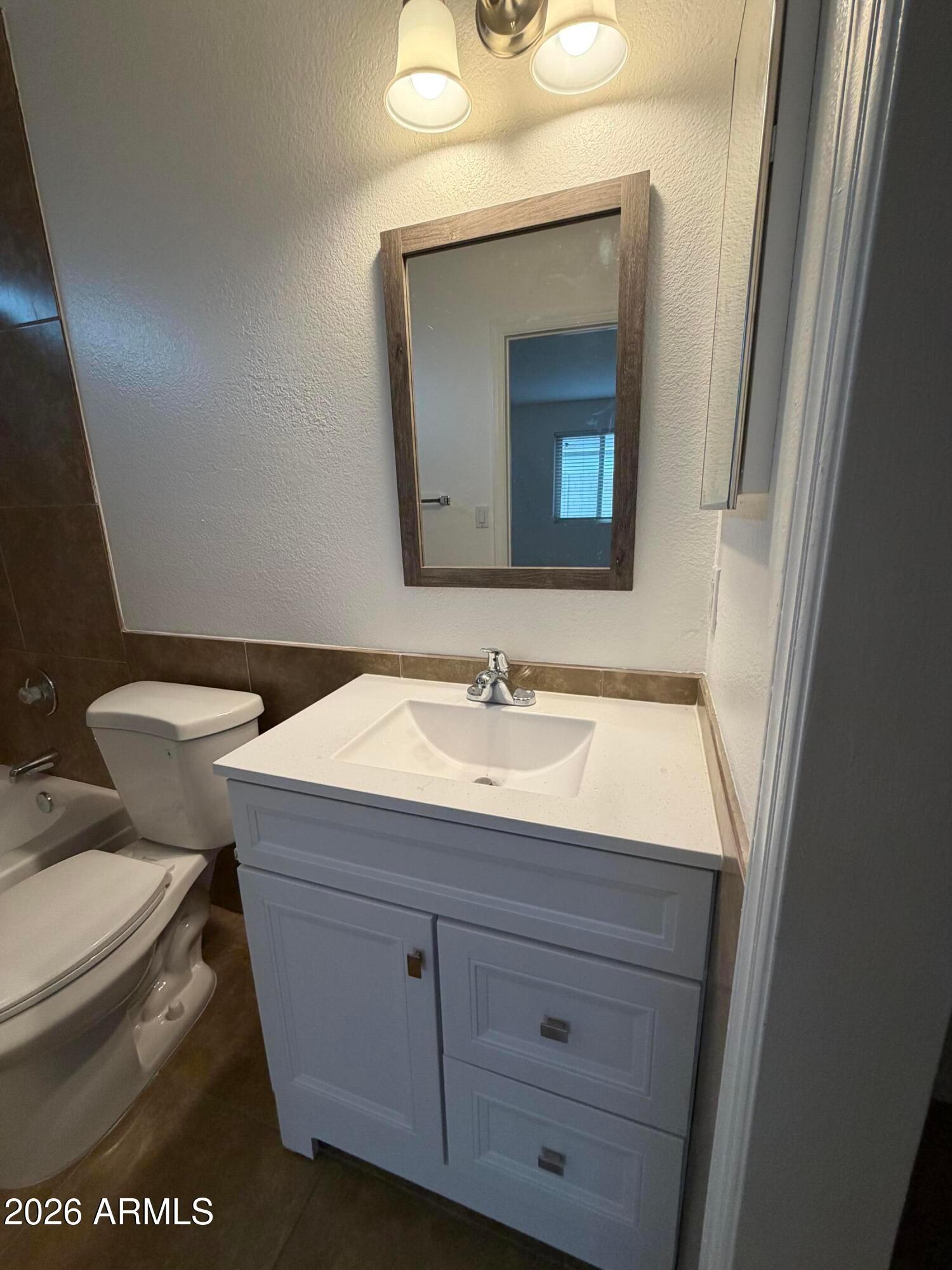 909 E Escuda Drive, Phoenix, AZ, 85024