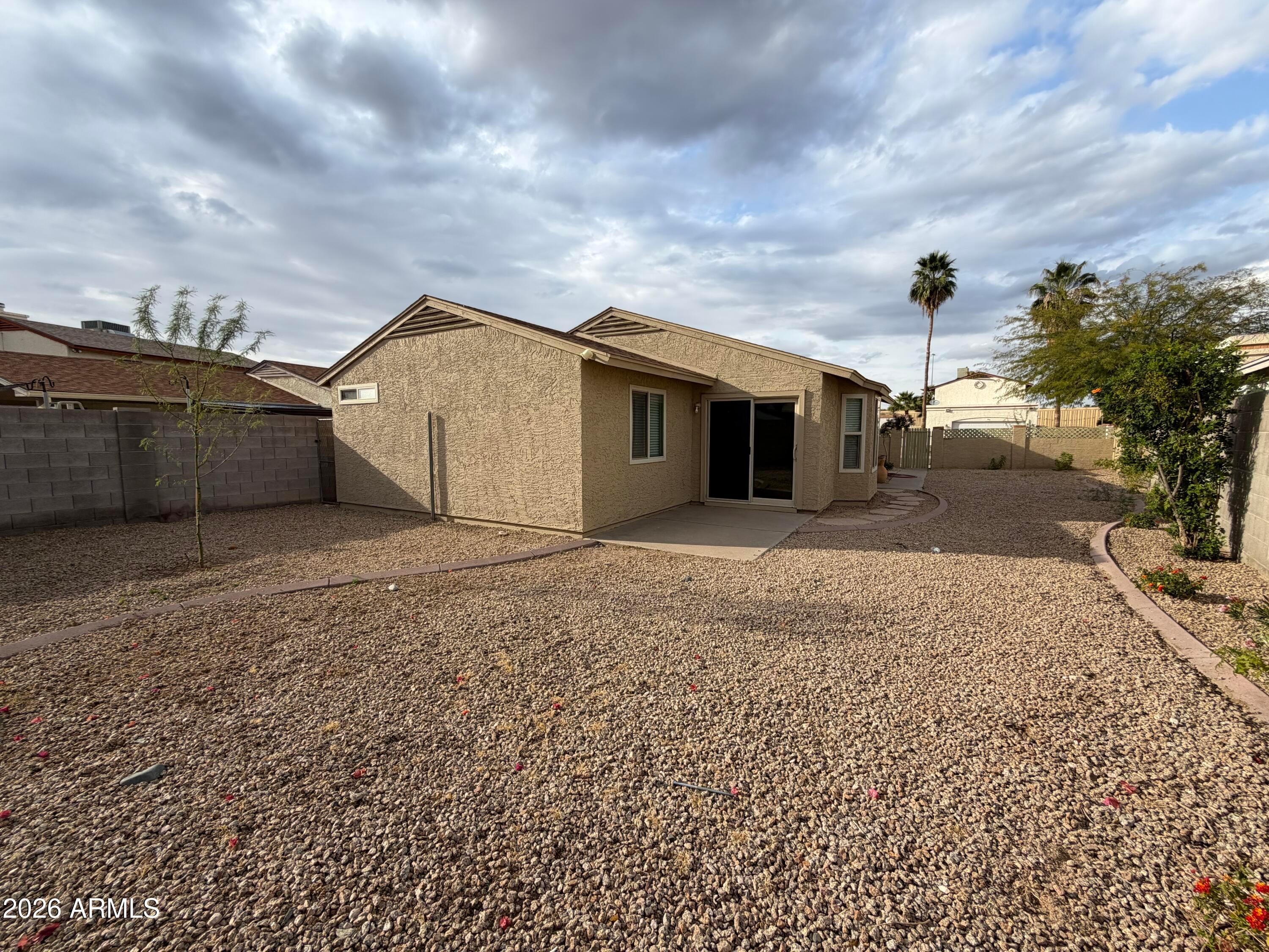 909 E Escuda Drive, Phoenix, AZ, 85024