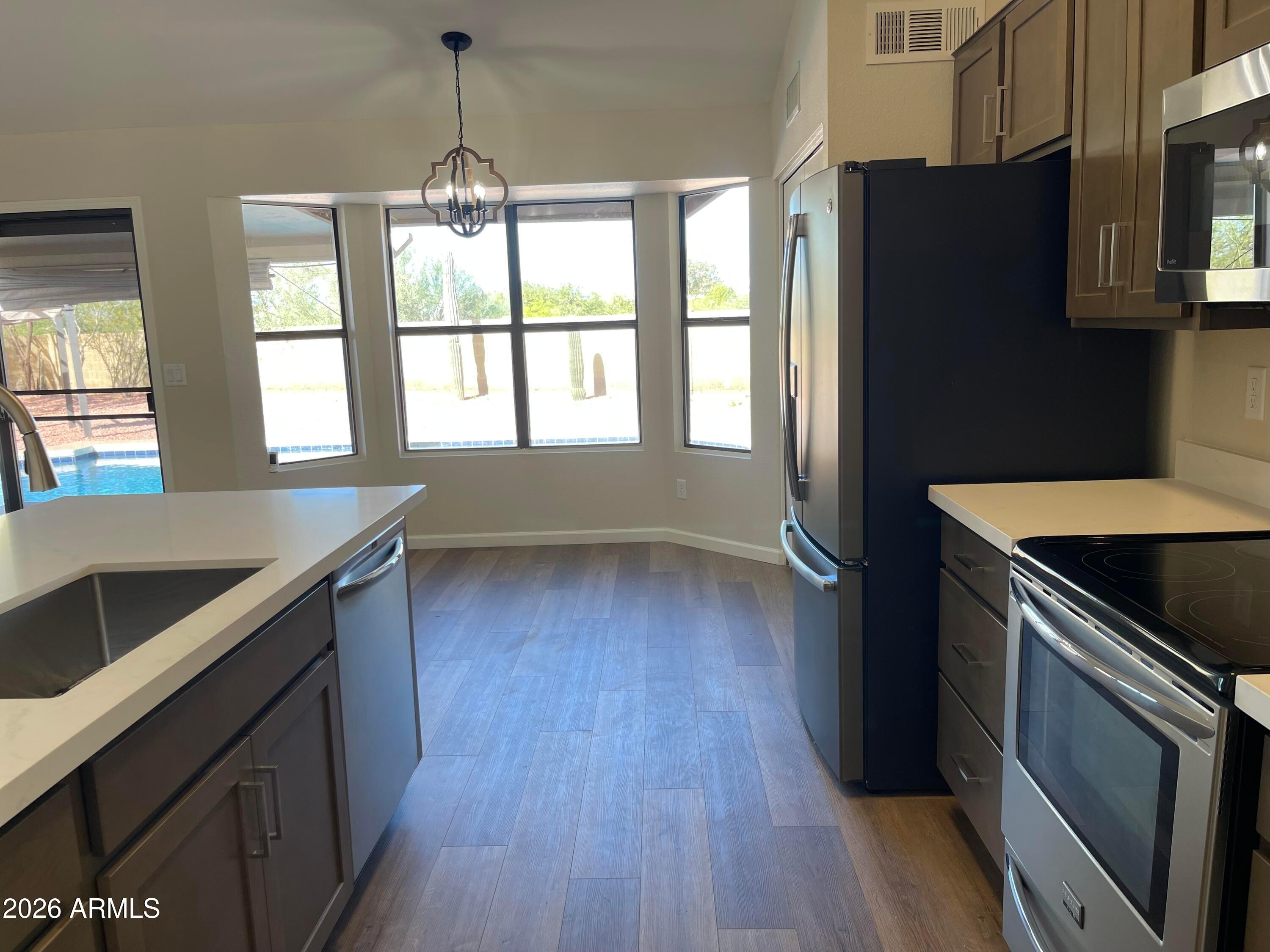 Glendale, AZ, 85308