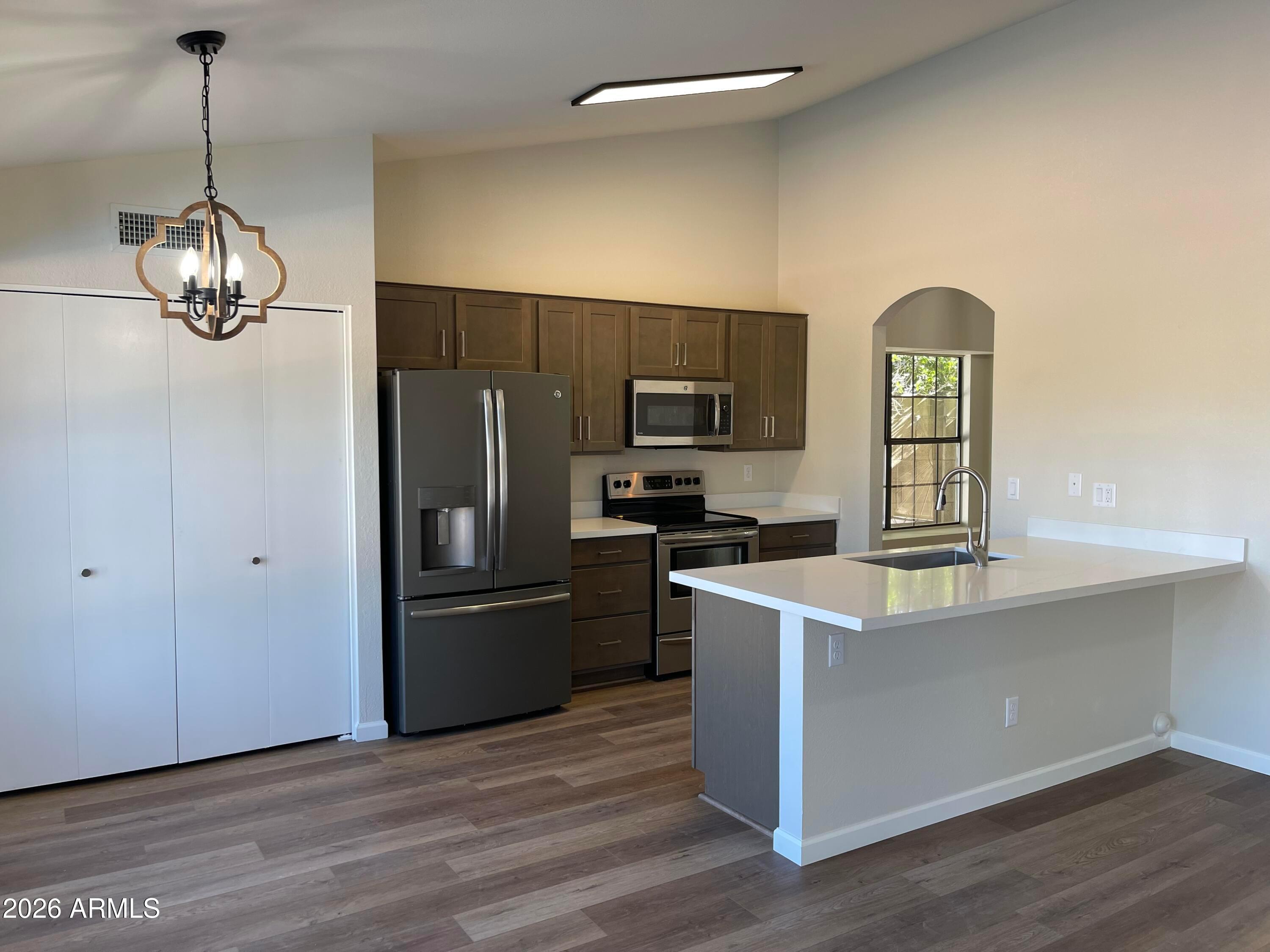 Glendale, AZ, 85308