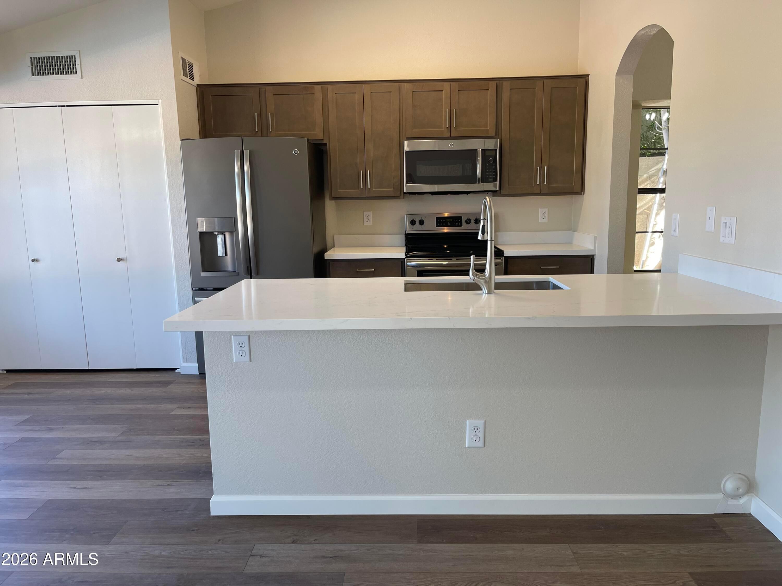 Glendale, AZ, 85308