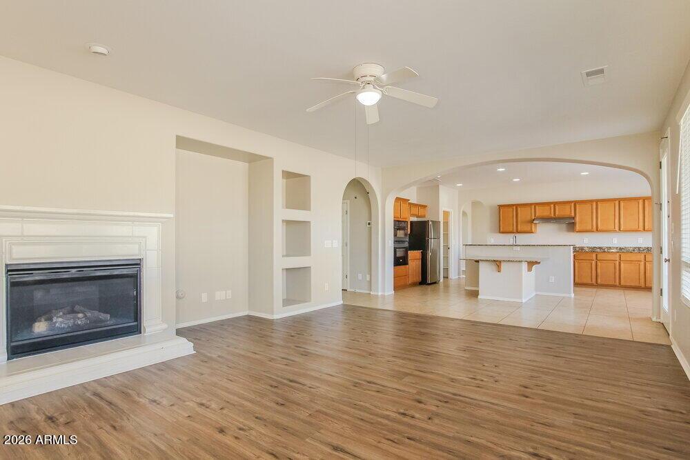 Litchfield Park, AZ, 85340