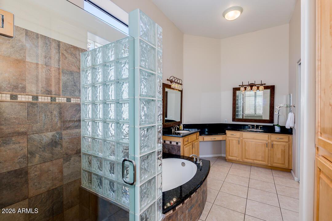 5235 E Herrera Drive, Phoenix, AZ, 85054