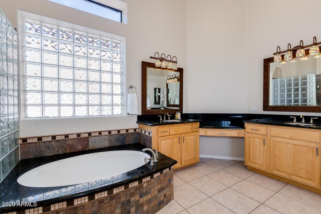 5235 E Herrera Drive, Phoenix, AZ, 85054