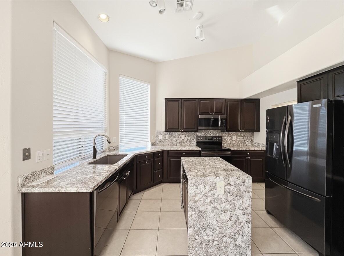 Scottsdale, AZ, 85255