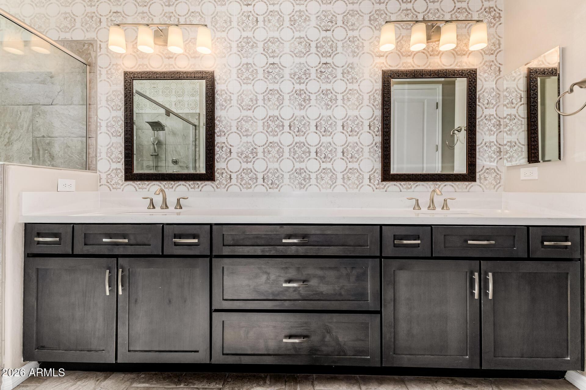 Queen Creek, AZ, 85140