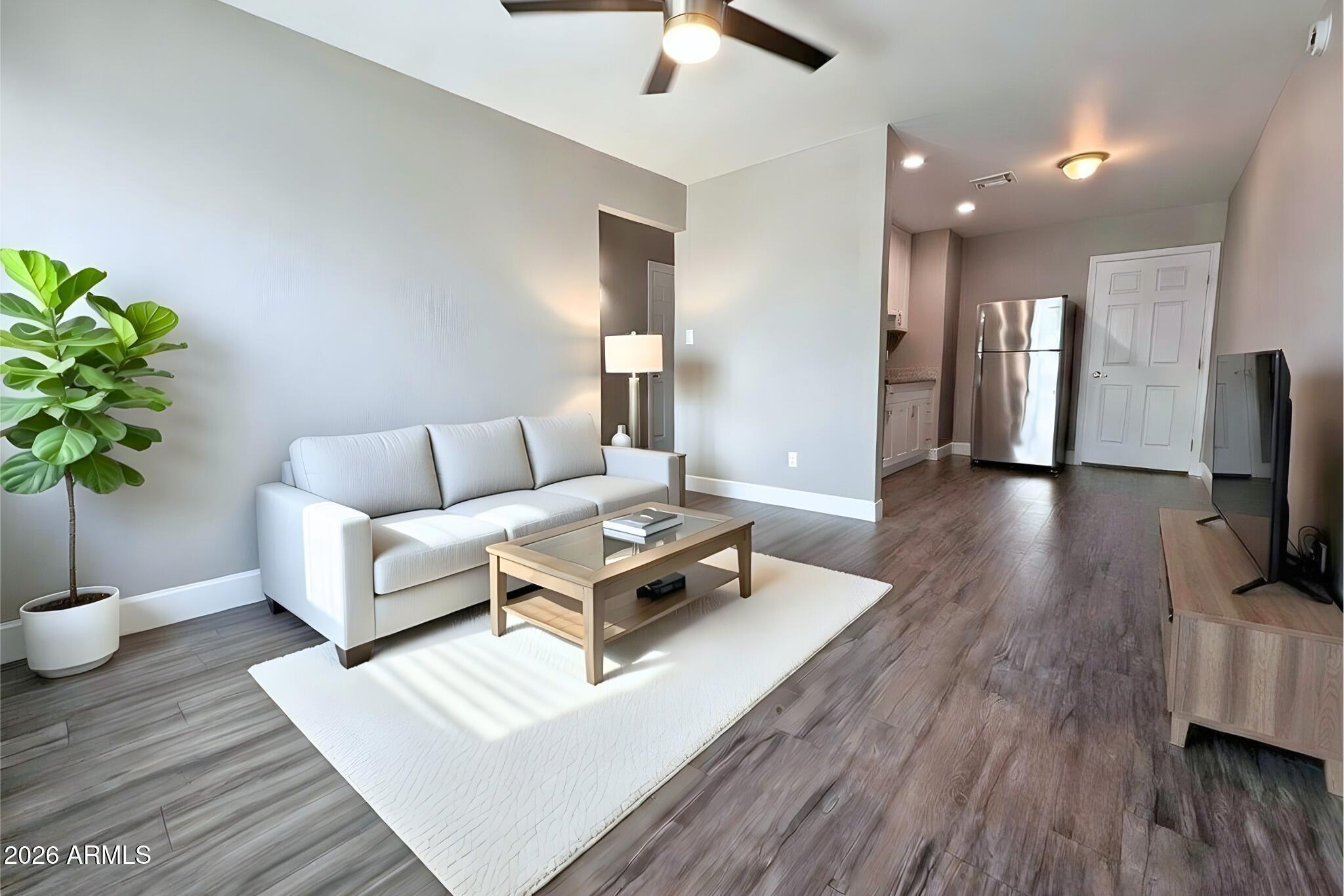 550 W 9th Street UNIT Apt 4, Mesa, AZ, 85201