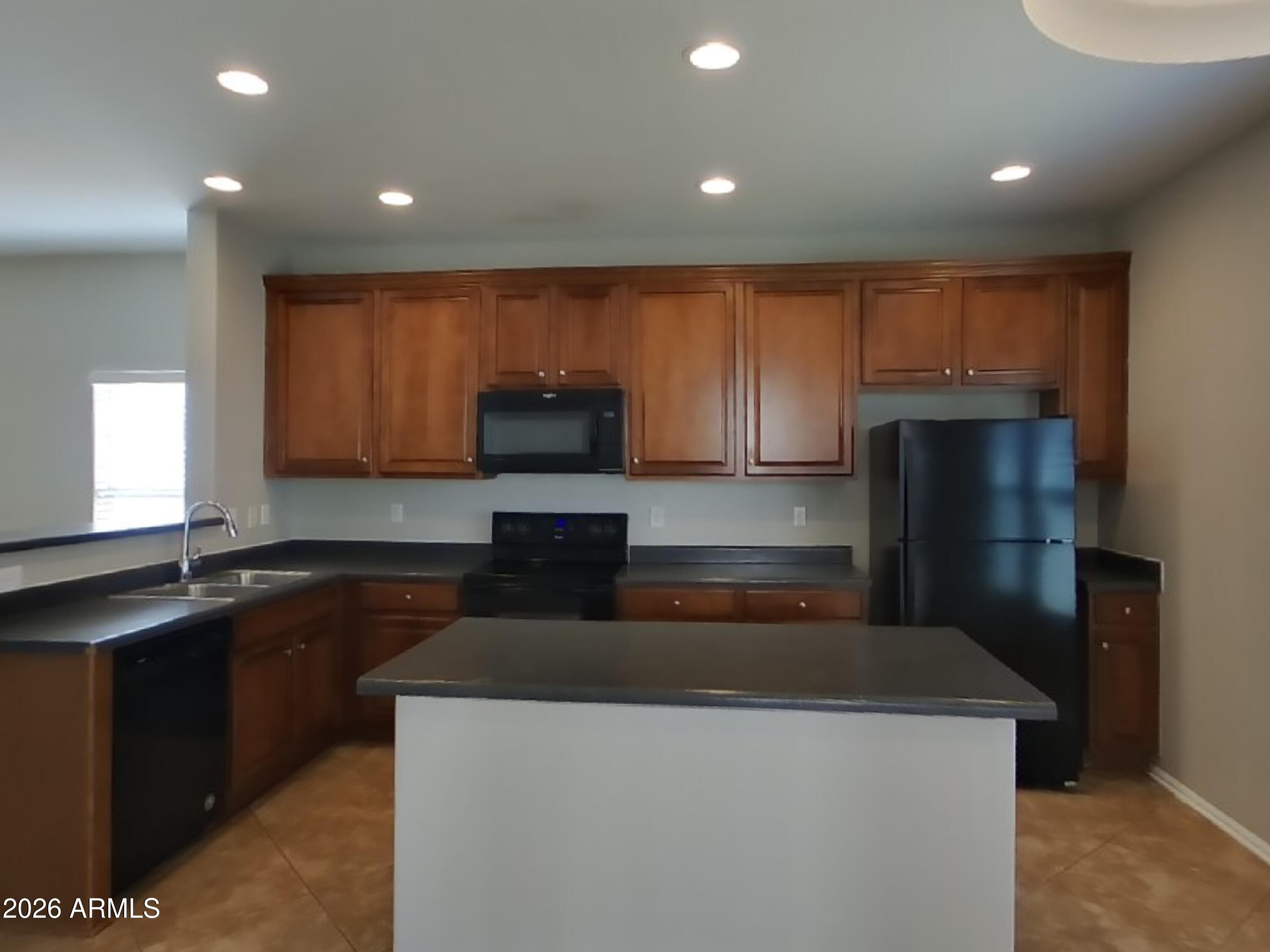 4912 N 109th Avenue, Phoenix, AZ 85037