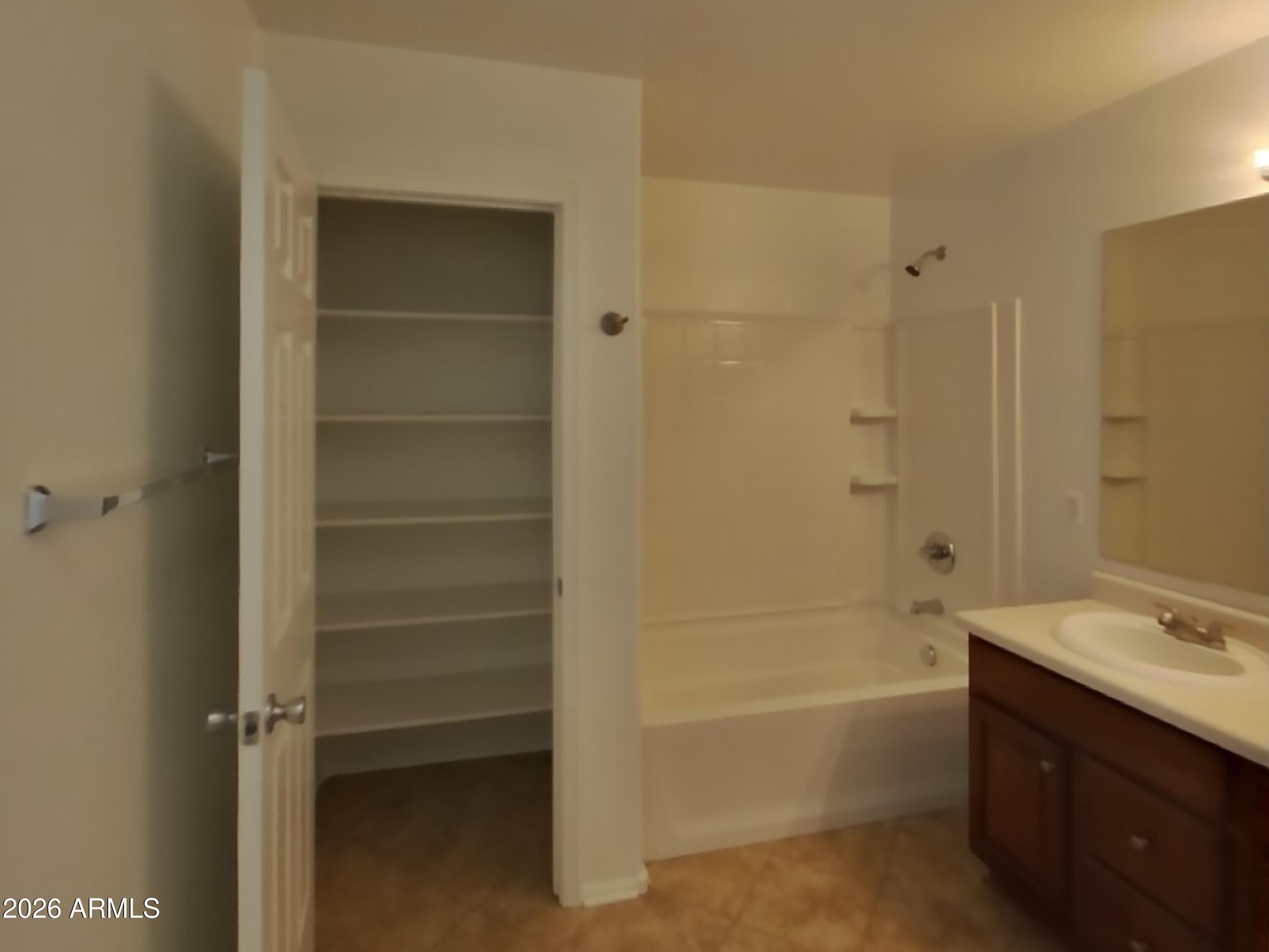 4912 N 109th Avenue, Phoenix, AZ 85037