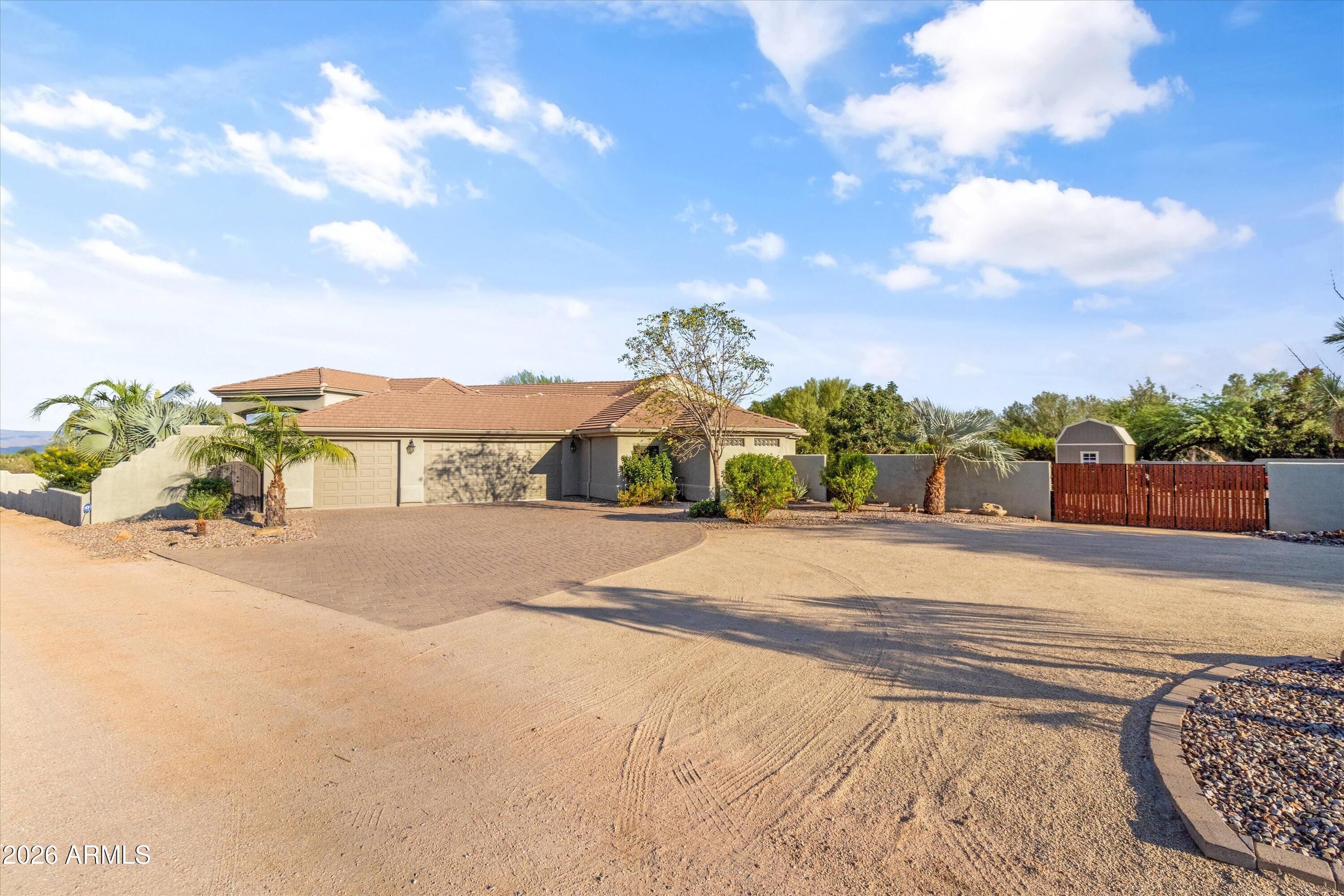 10812 E Tesla Avenue, Mesa, AZ, 85212