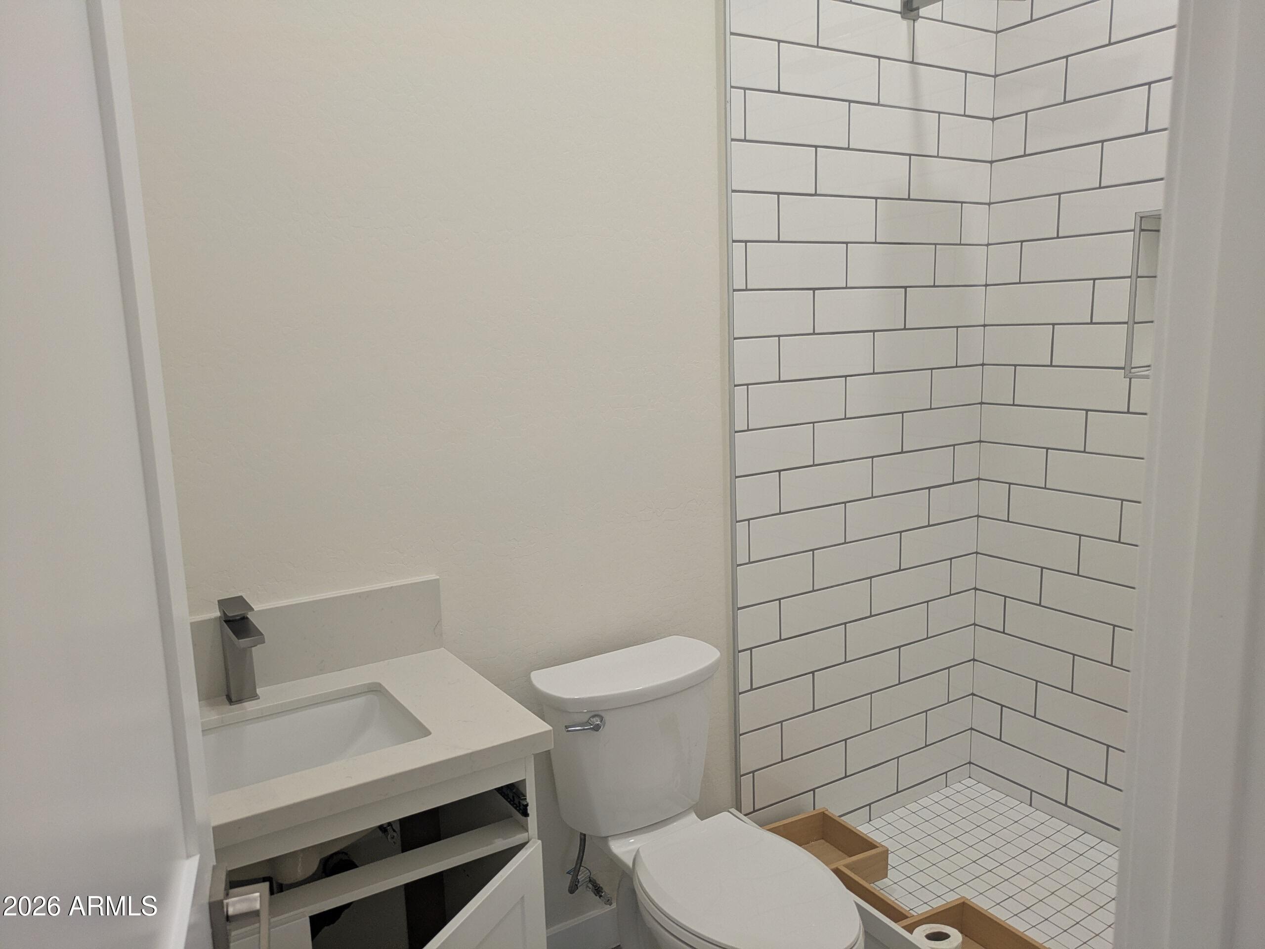  UNIT B, Surprise, AZ, 85379