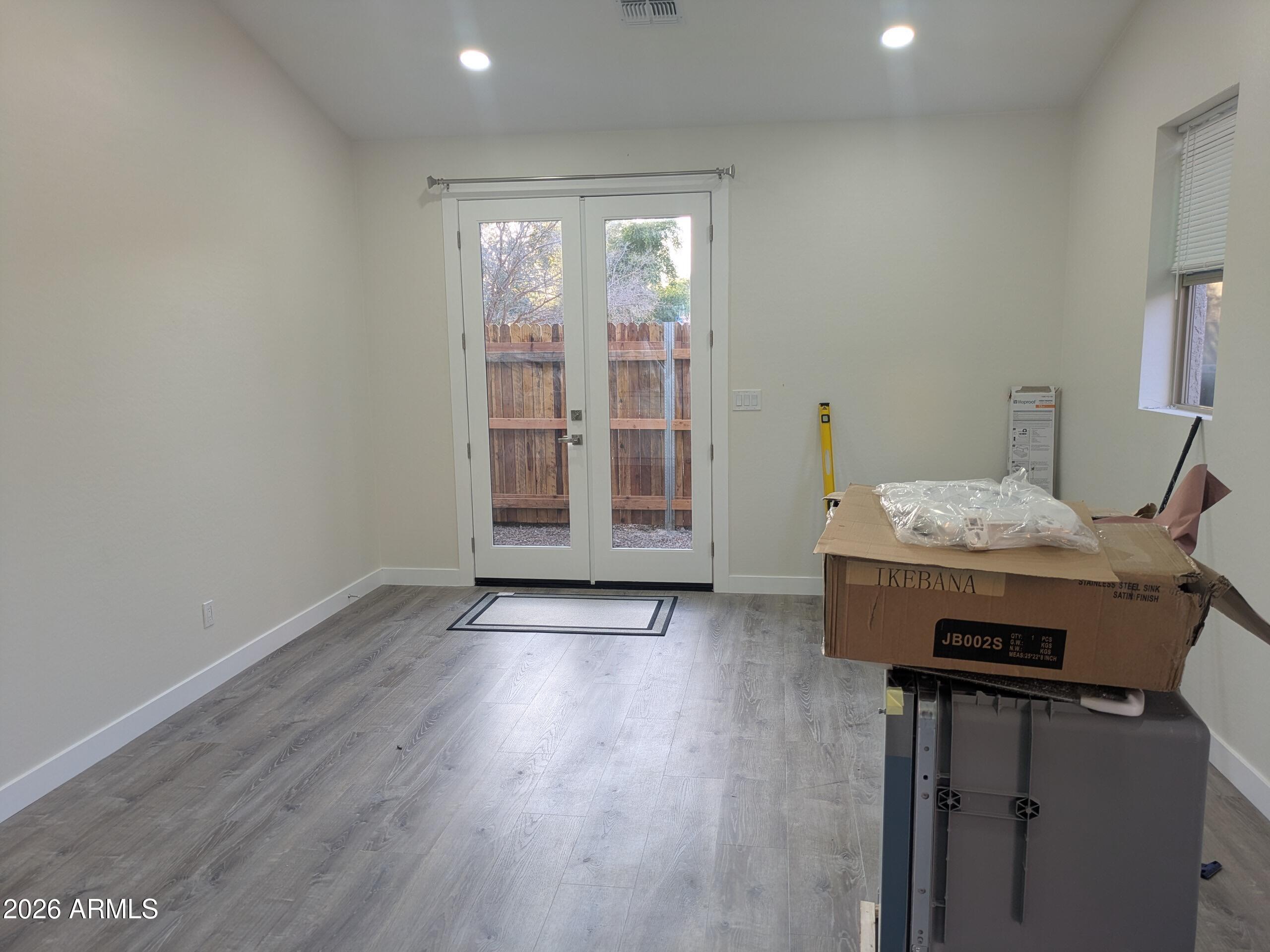  UNIT B, Surprise, AZ, 85379