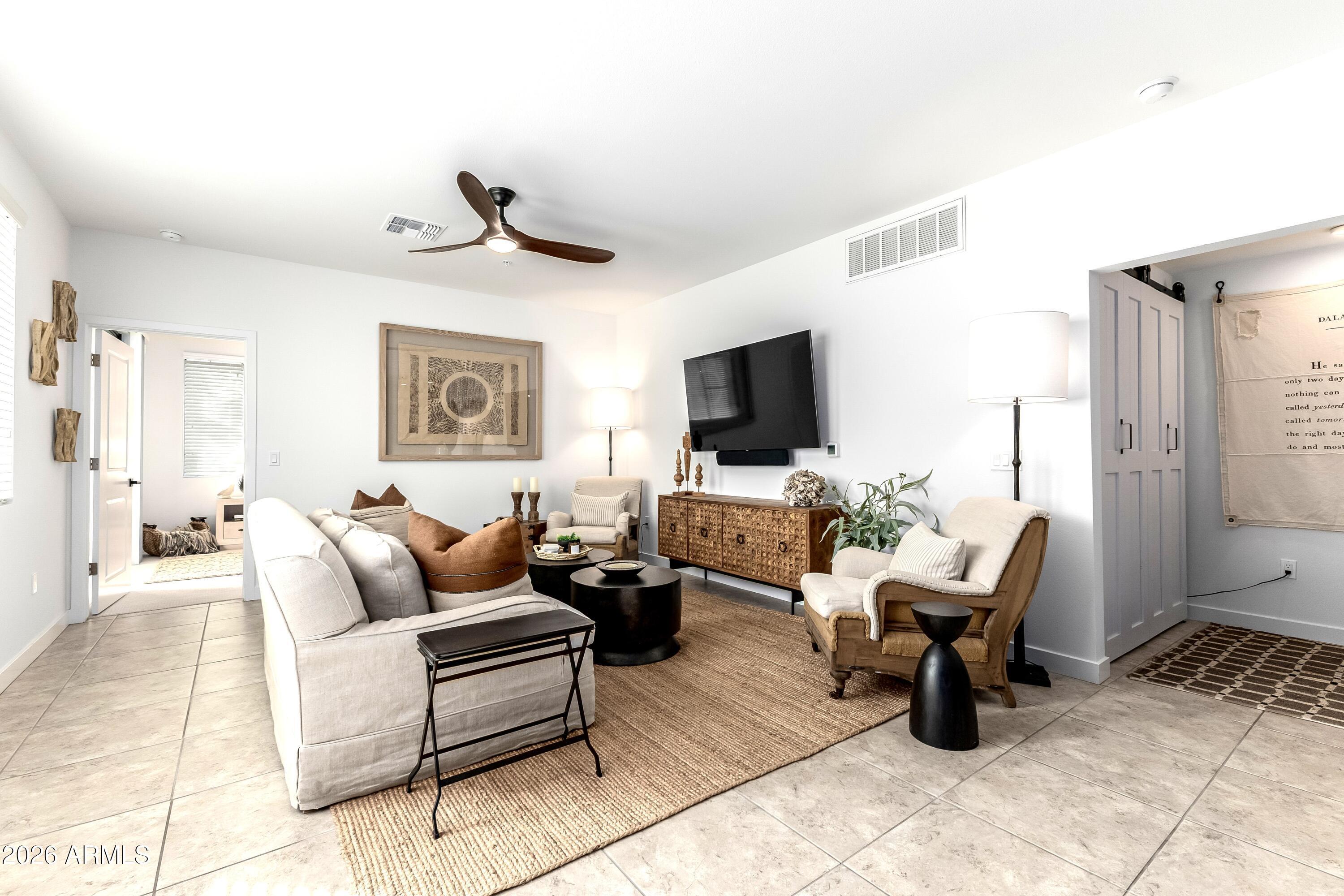  UNIT 216, Chandler, AZ, 85248