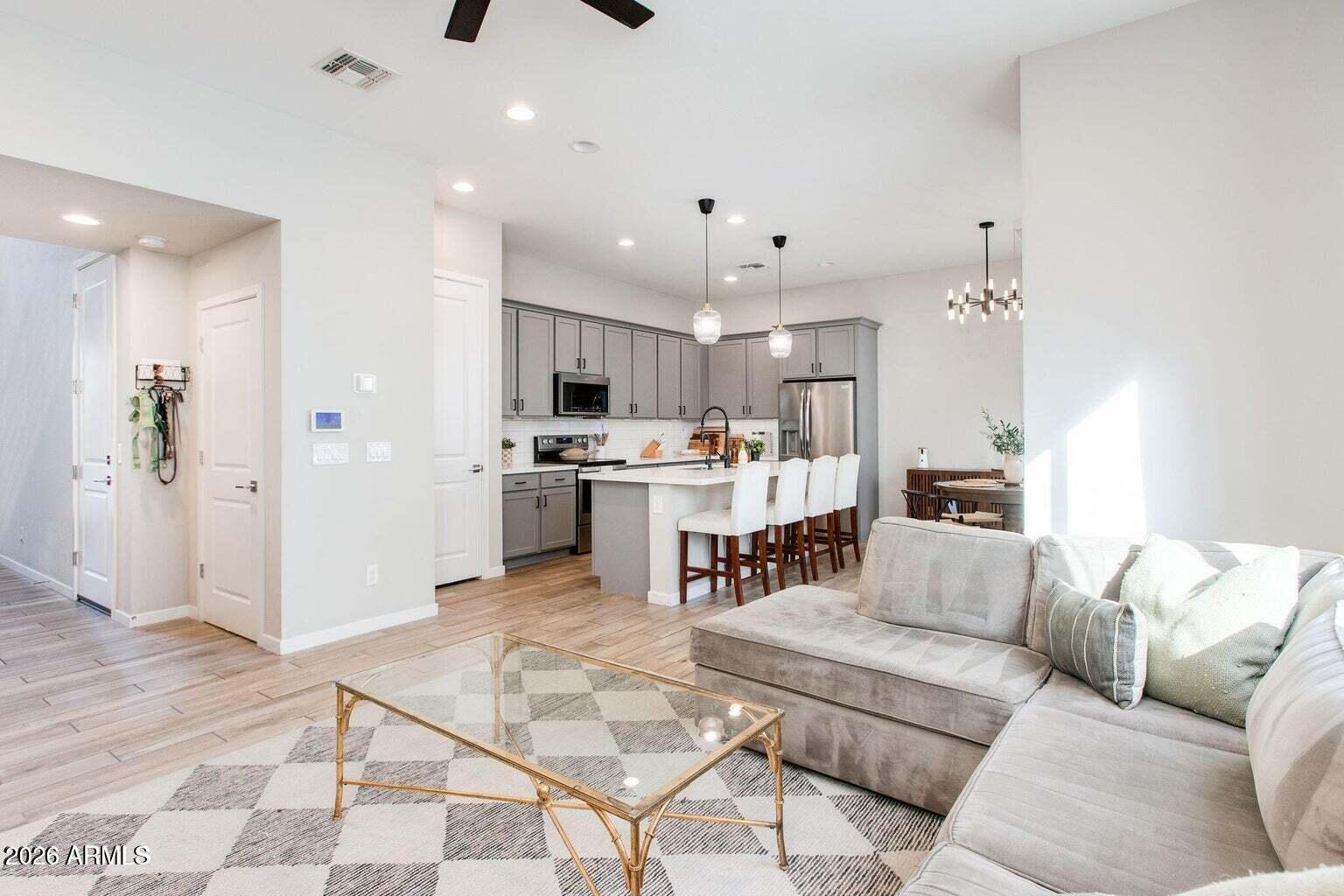  UNIT 1063, Tempe, AZ, 85281