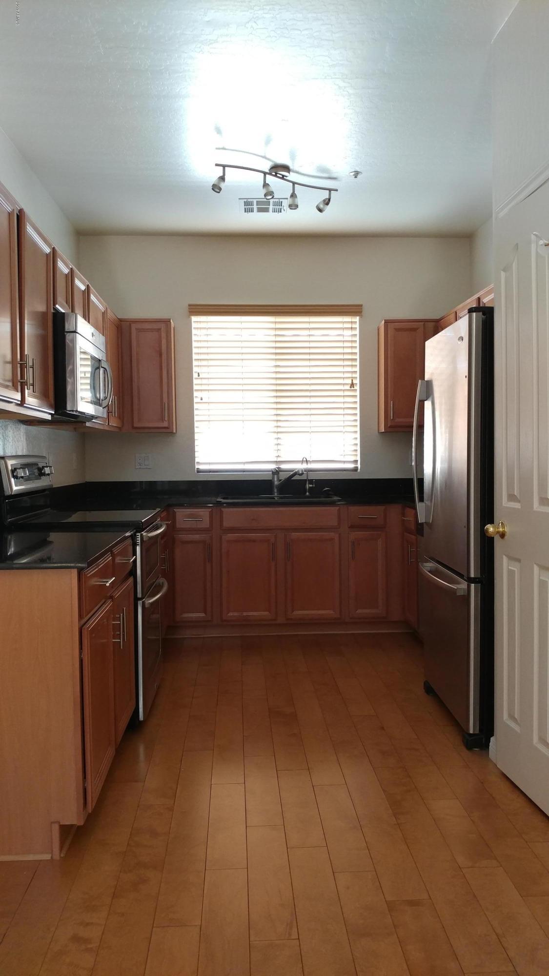 105 W Commerce Court, Gilbert, AZ 85233