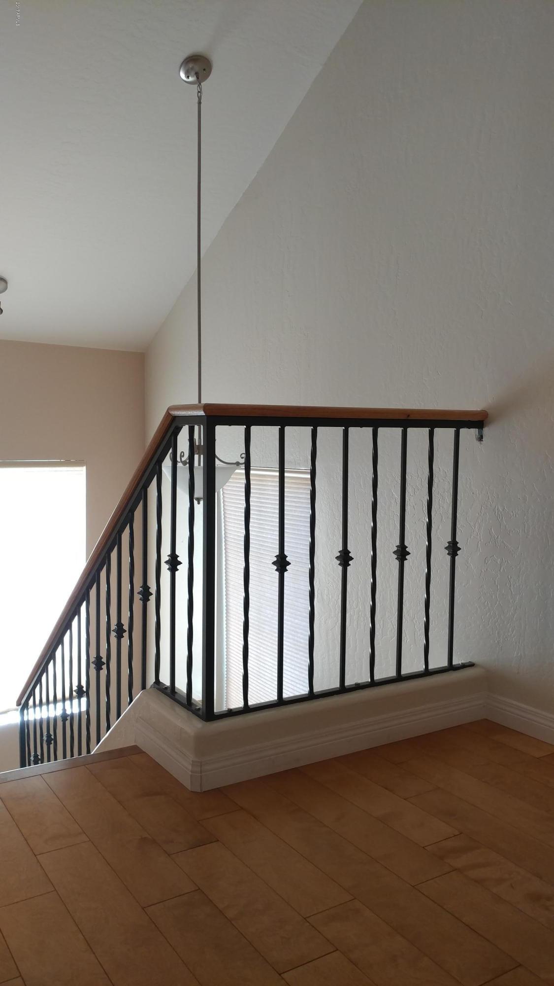 105 W Commerce Court, Gilbert, AZ 85233