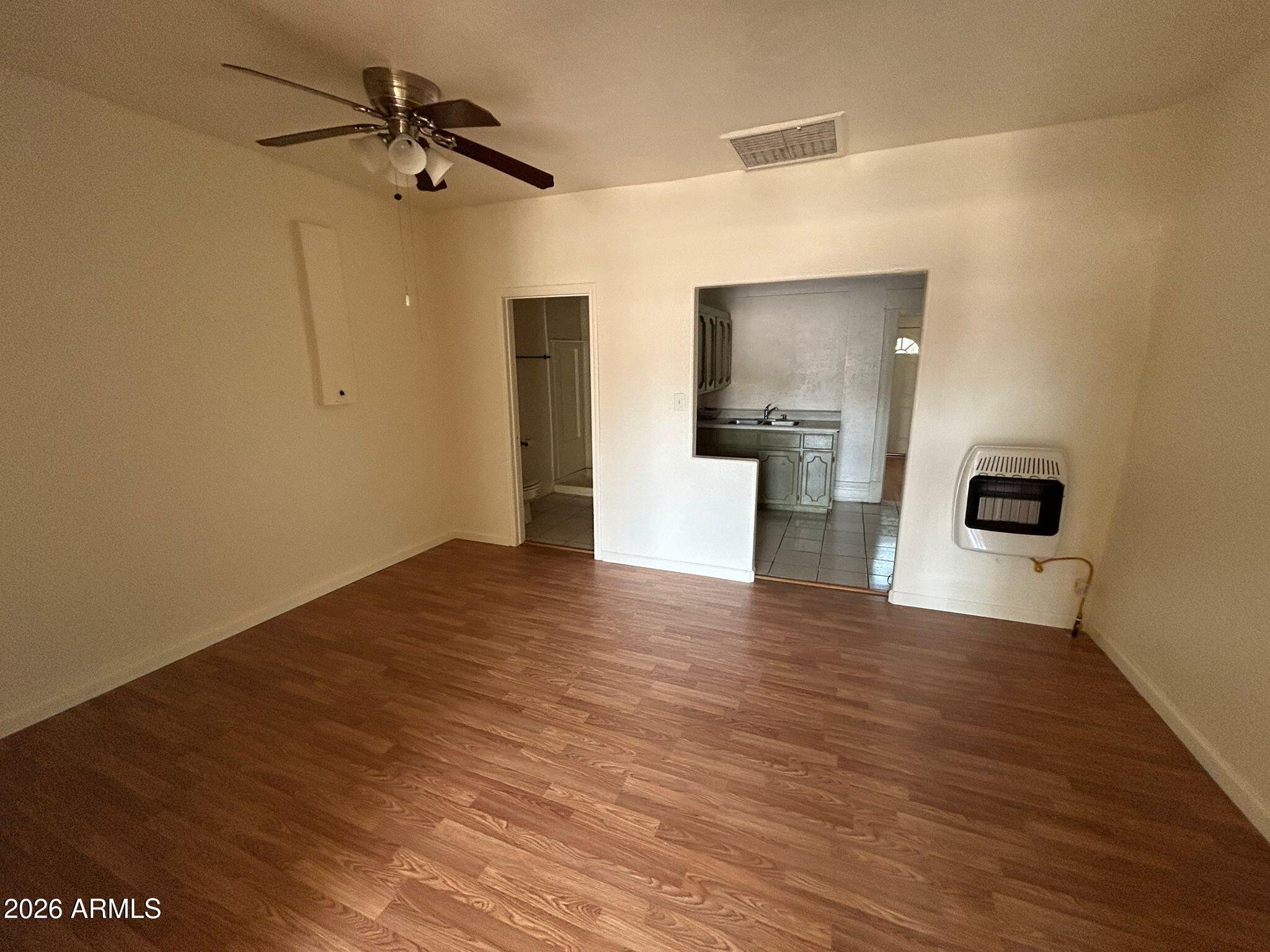 1052 E Avenue, Douglas, AZ 85607
