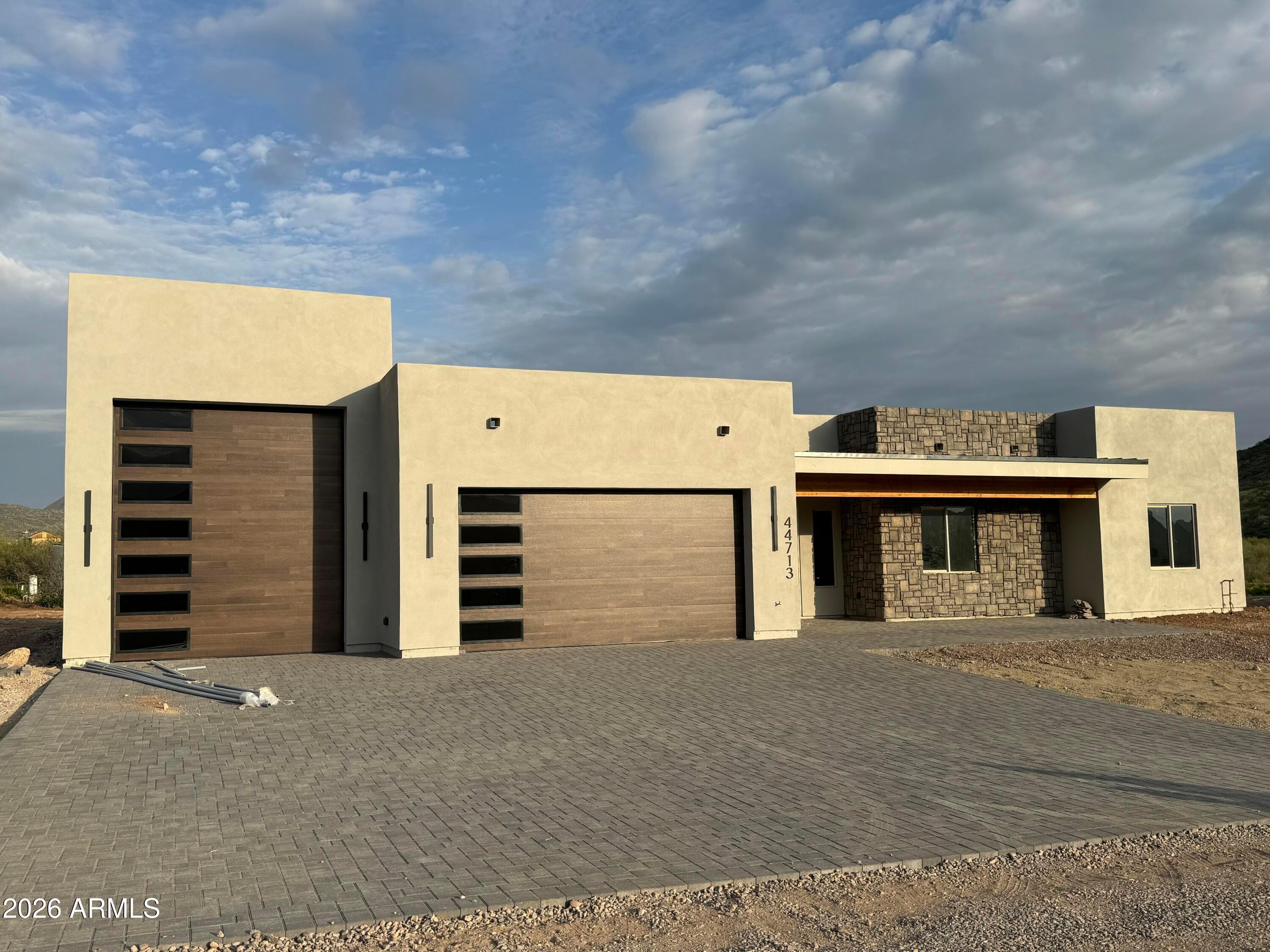 New River, AZ, 85087