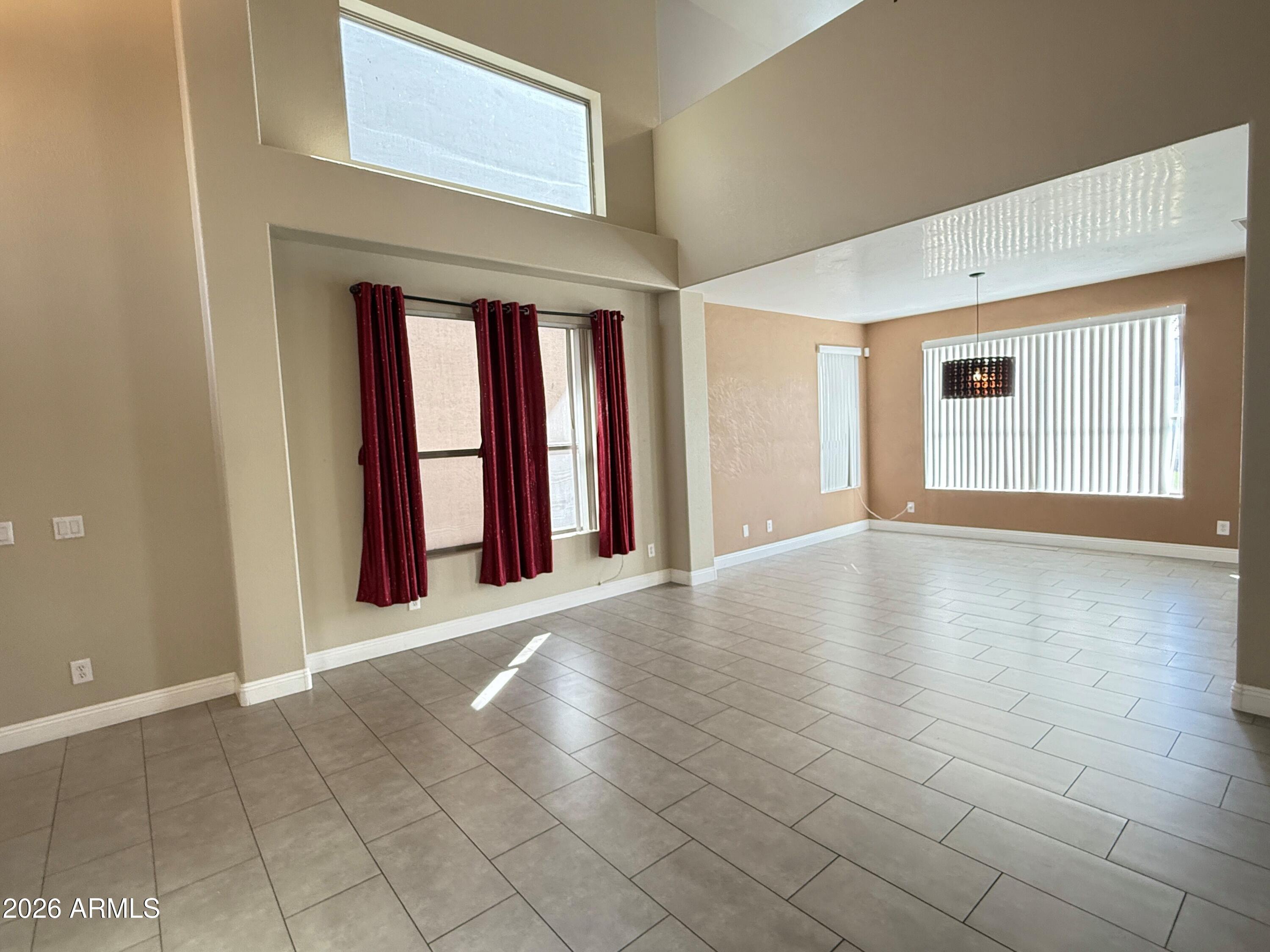 6425 W Desert Hollow Drive, Phoenix, AZ, 85083