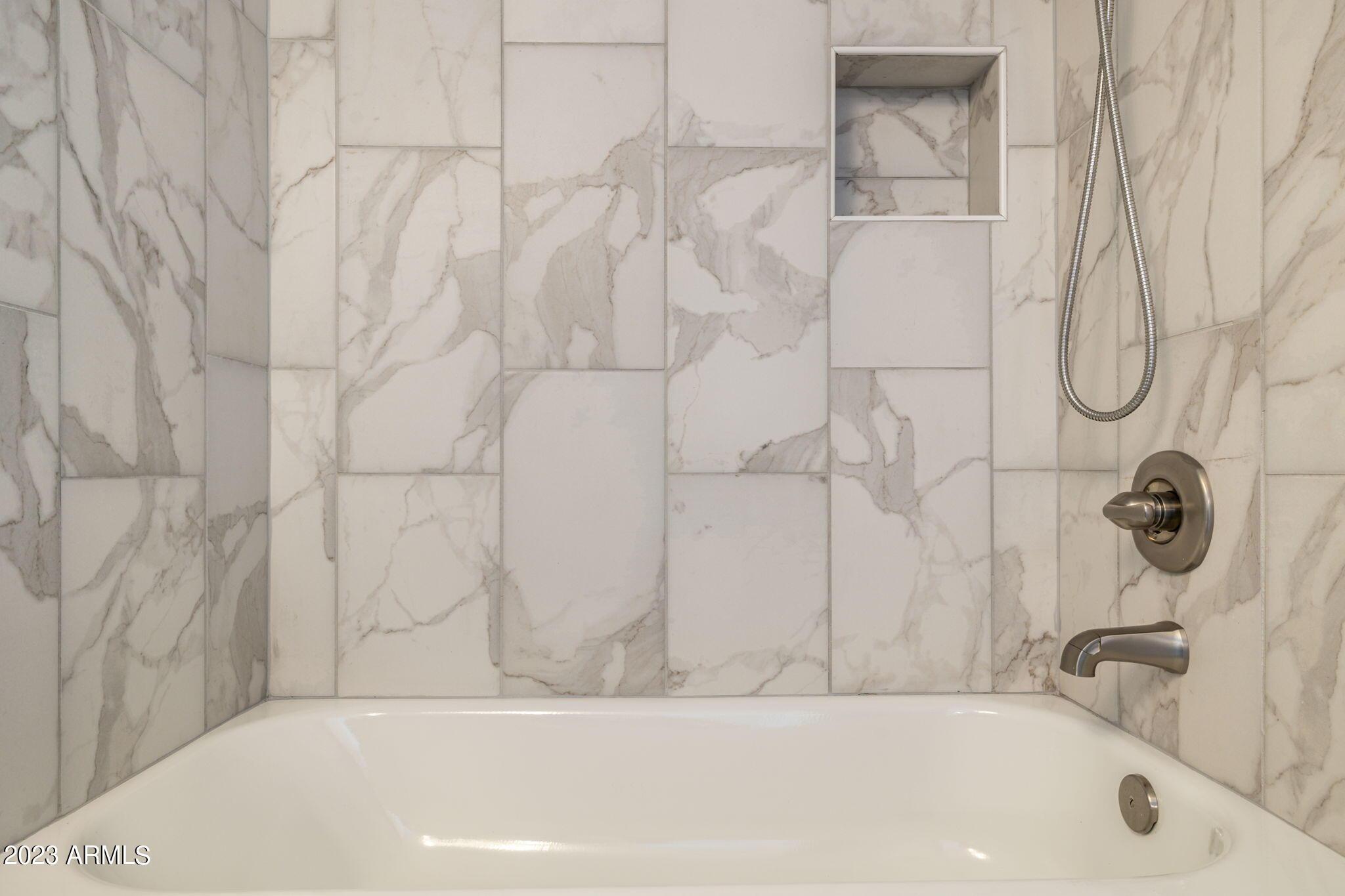 7494 E Earll Drive UNIT Apt 304, Scottsdale, AZ, 85251