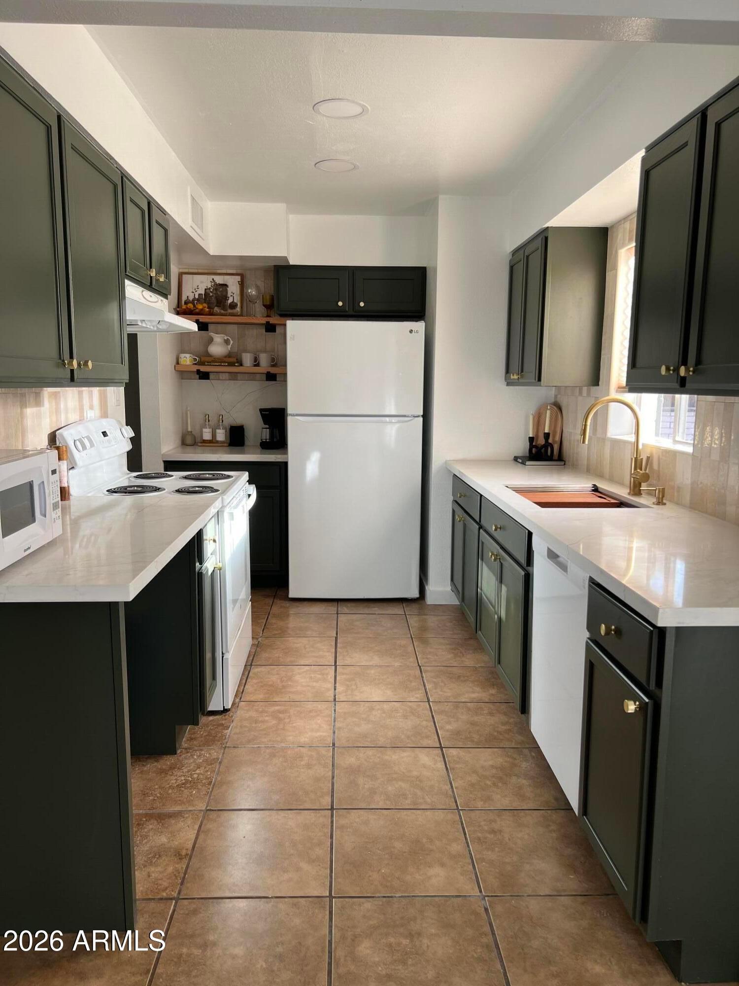 11607 N 21st Avenue, Phoenix, AZ, 85029