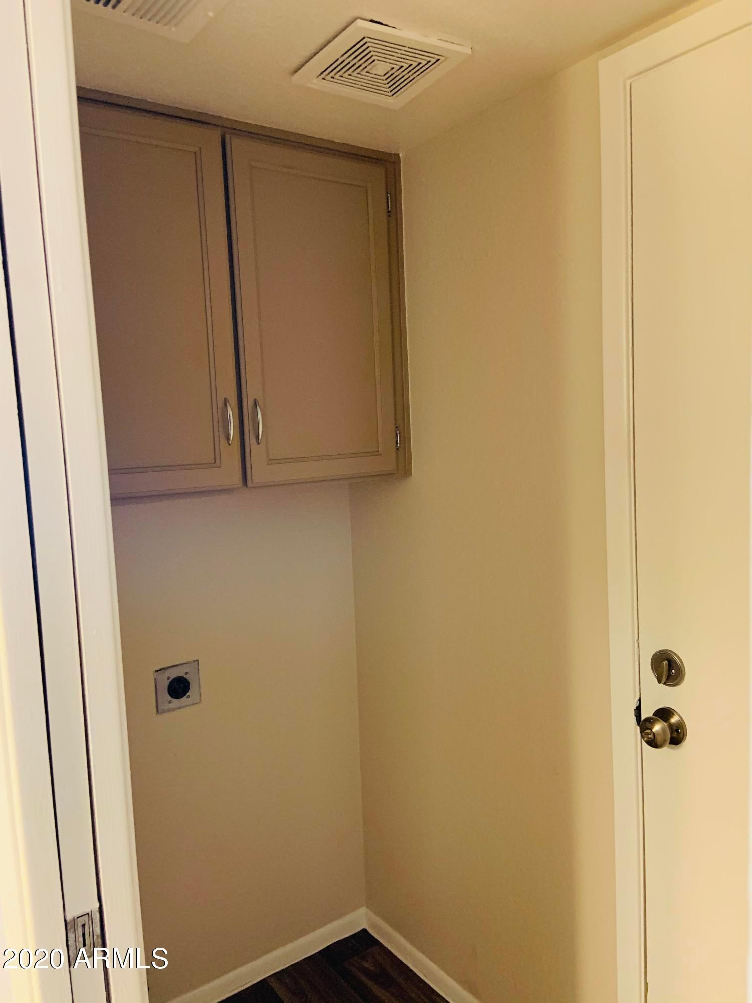 Glendale, AZ, 85304