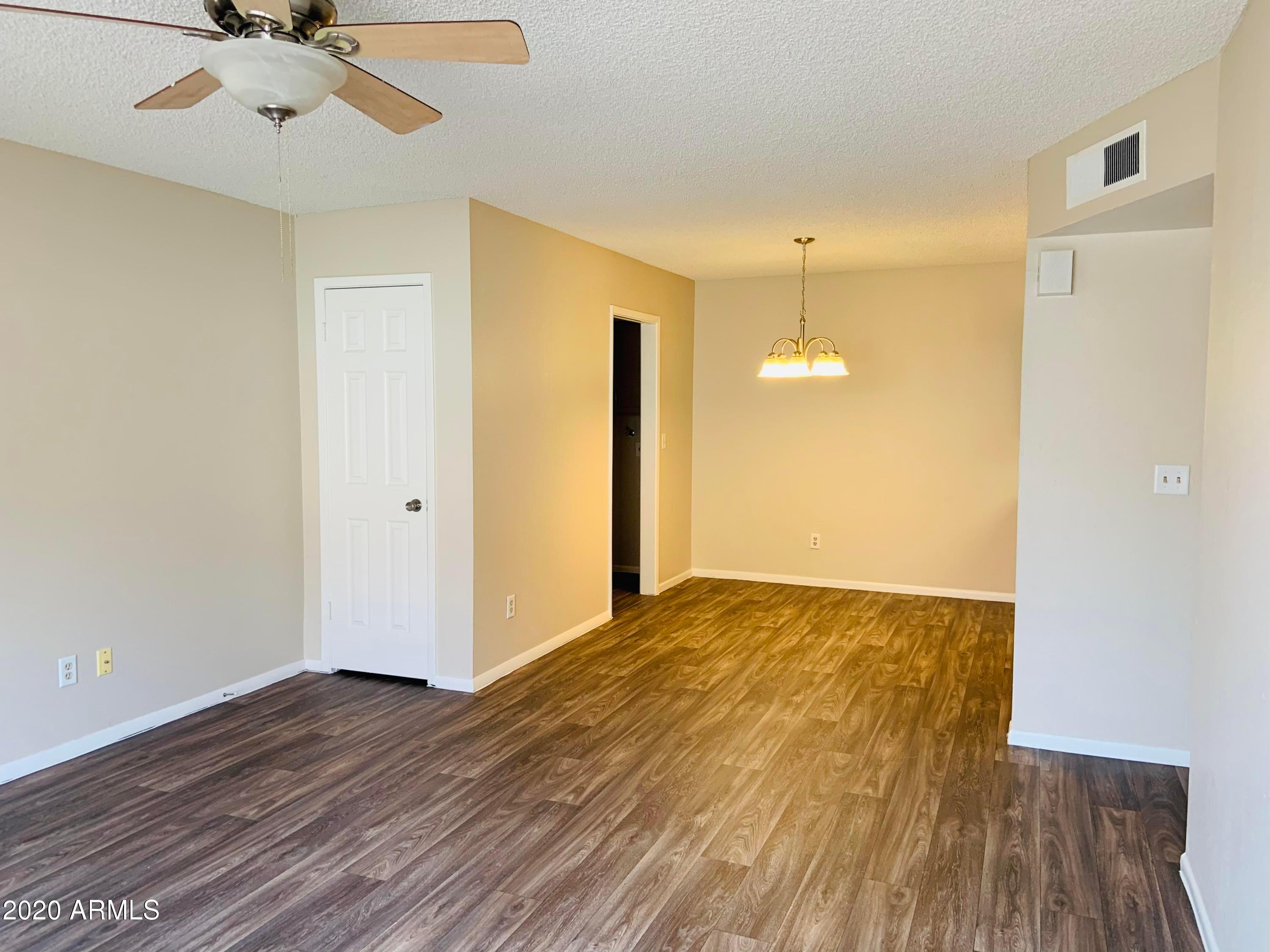 Glendale, AZ, 85304
