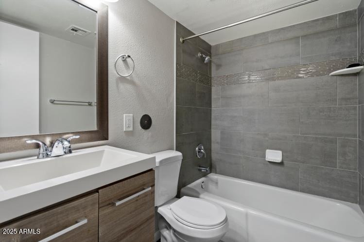 8568 E Indian School Road UNIT A, Scottsdale, AZ, 85251