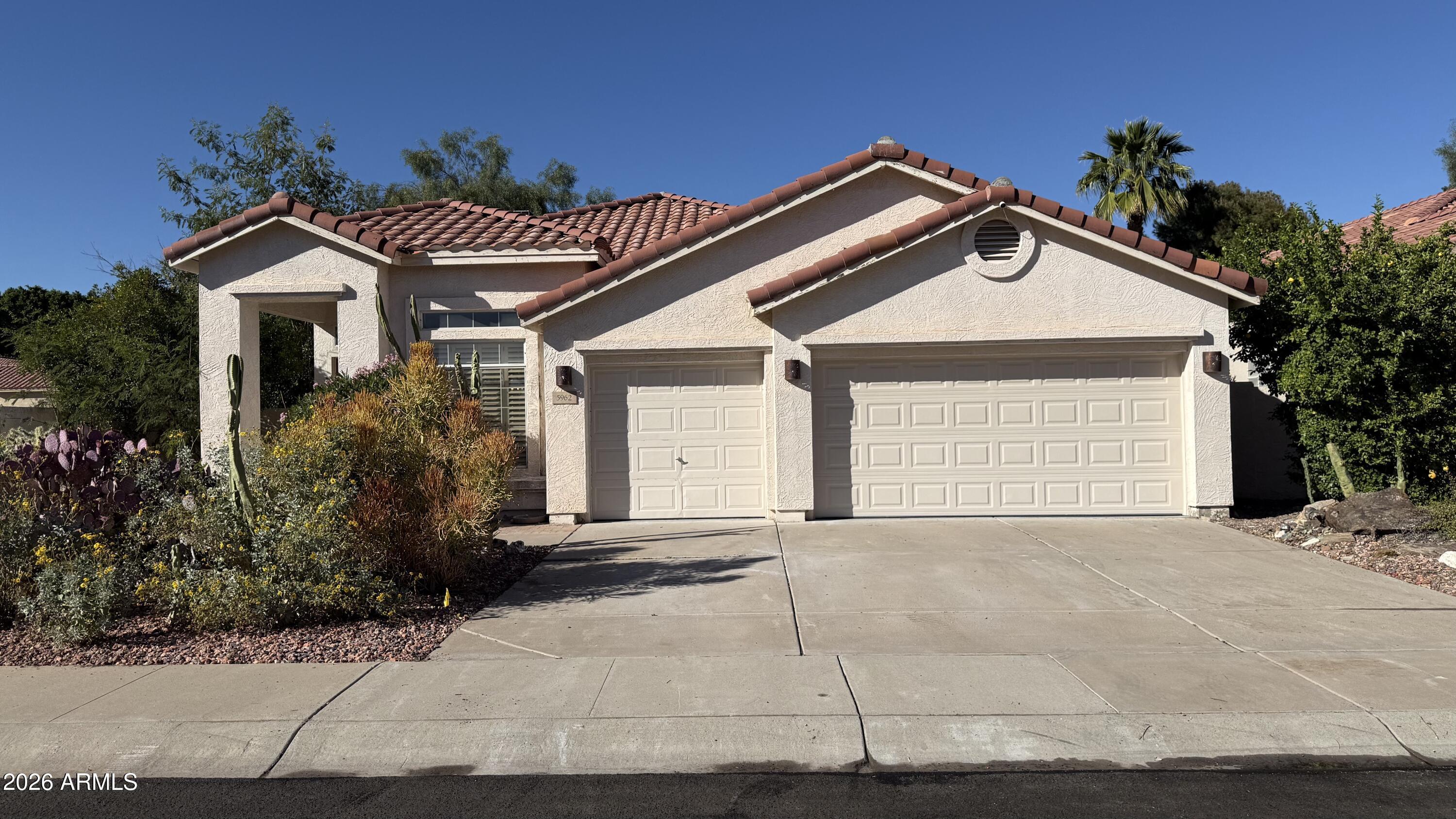  UNIT 5, Phoenix, AZ, 85006