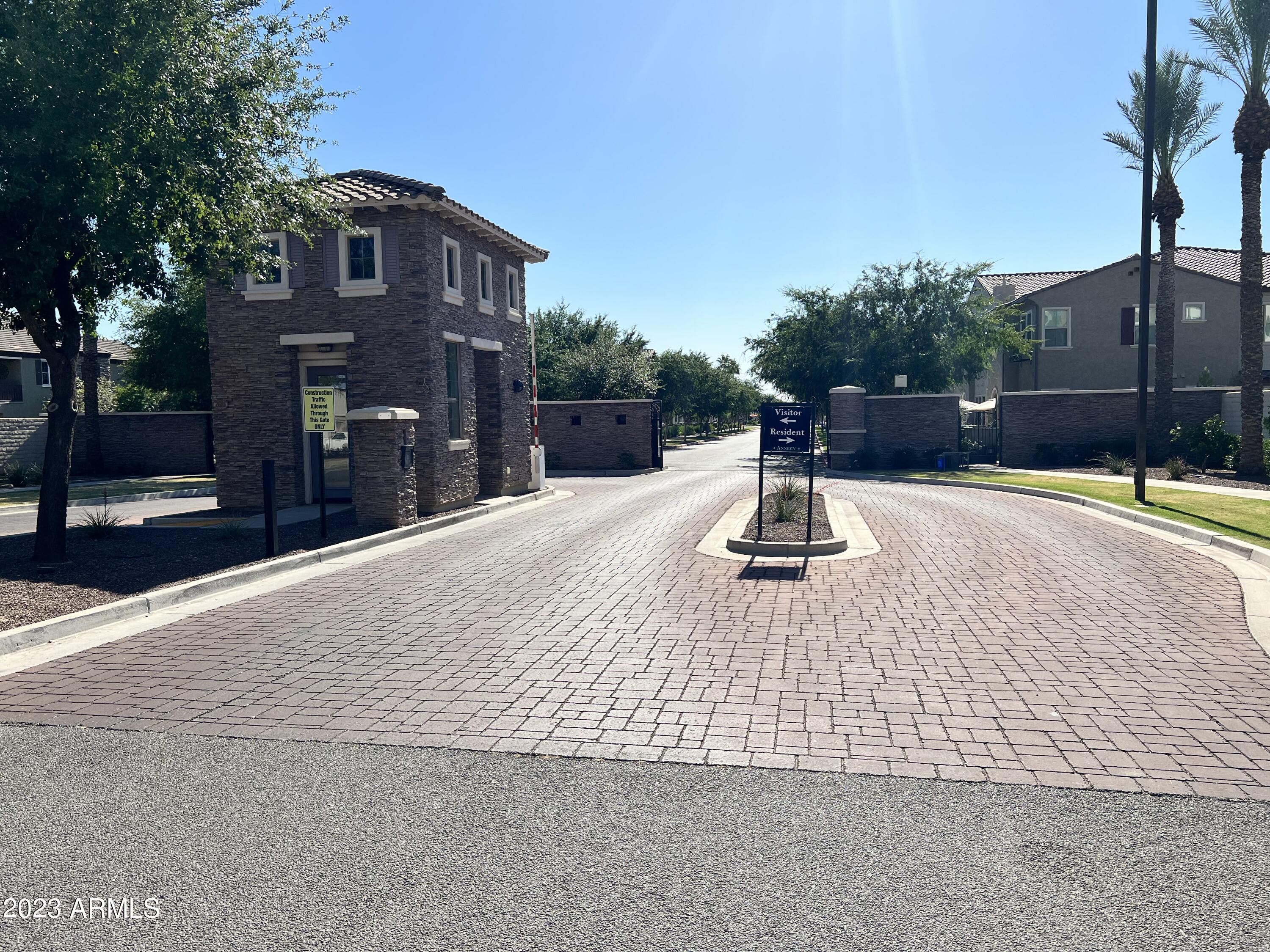 1822 E Chelsea Lane UNIT 104, Gilbert, AZ, 85295