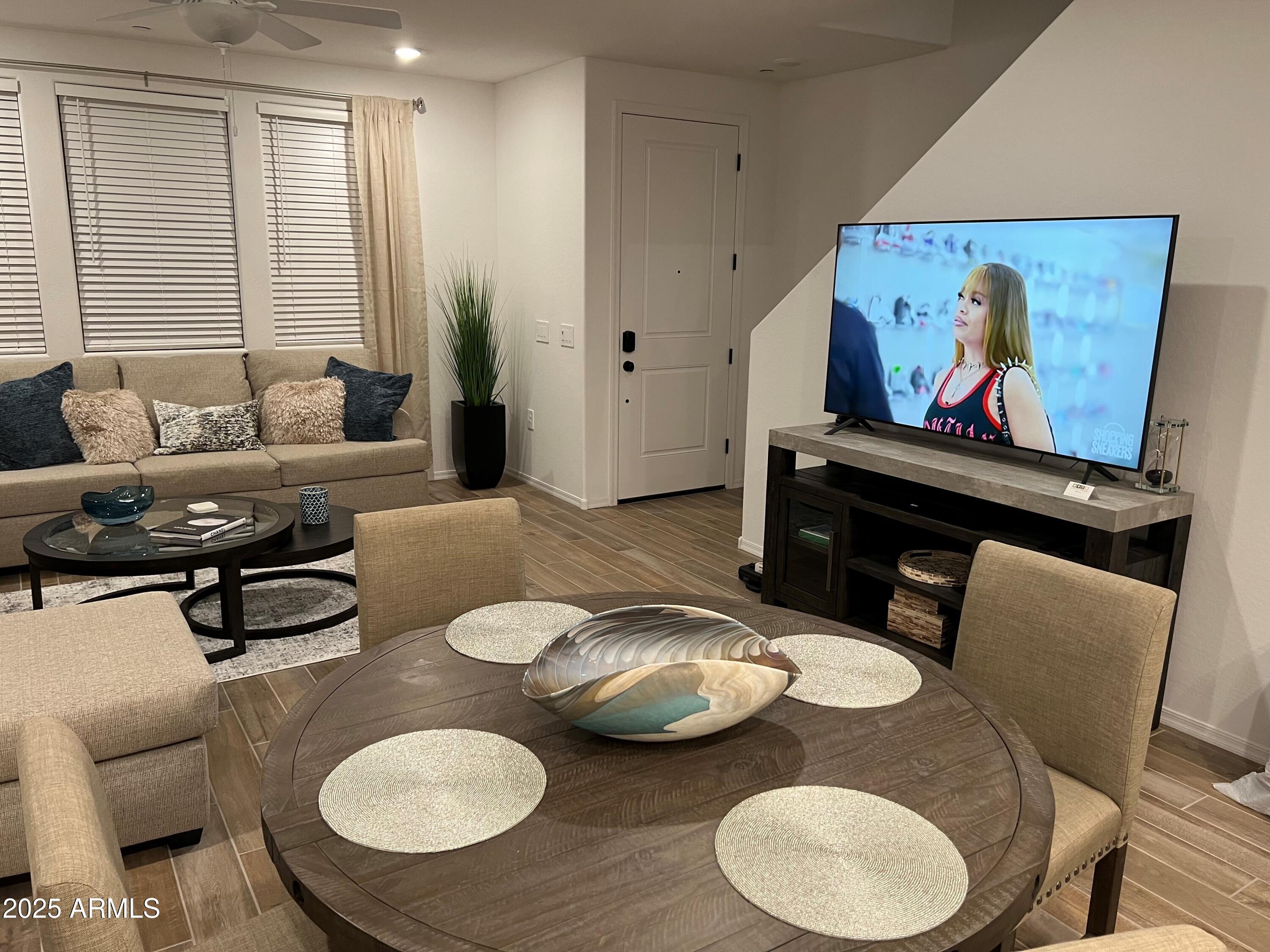 1822 E Chelsea Lane UNIT 104, Gilbert, AZ, 85295