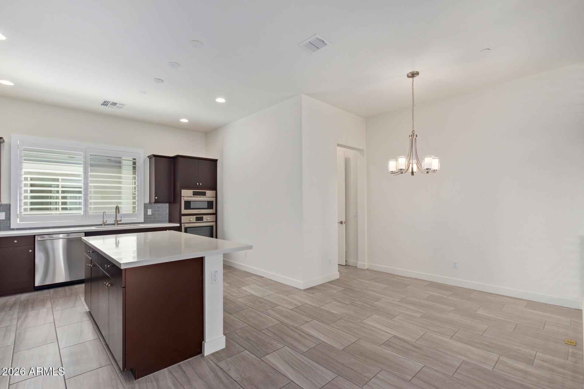  UNIT 28, Phoenix, AZ, 85016