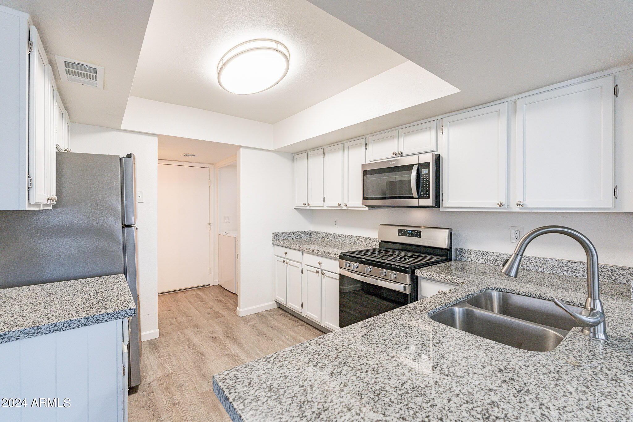 2343 W Desiree Lane, Tempe, AZ, 85282