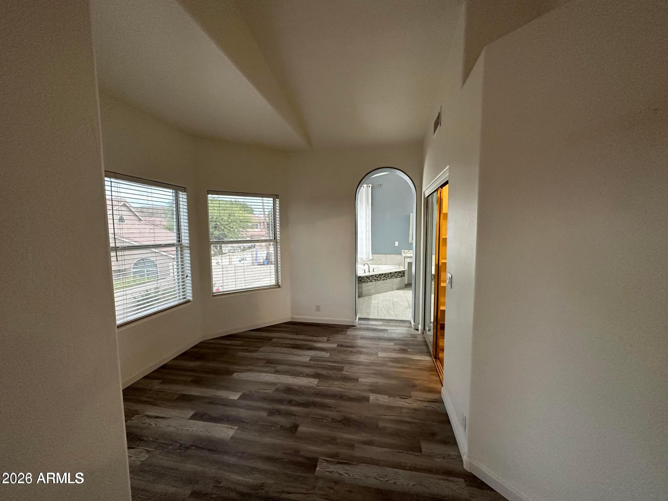 3169 E Desert Flower Lane, Phoenix, AZ 85048