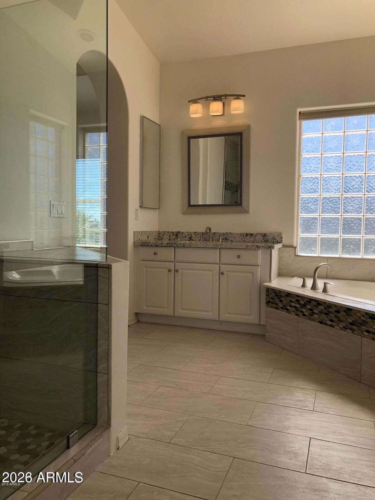 3169 E Desert Flower Lane, Phoenix, AZ 85048