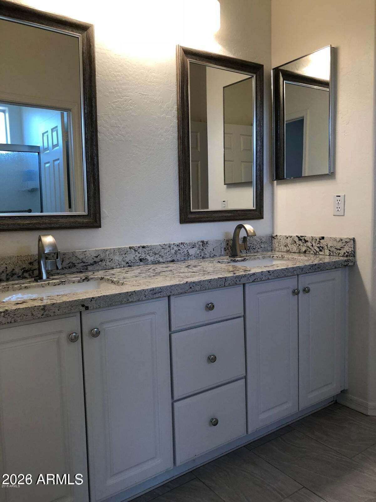 3169 E Desert Flower Lane, Phoenix, AZ 85048