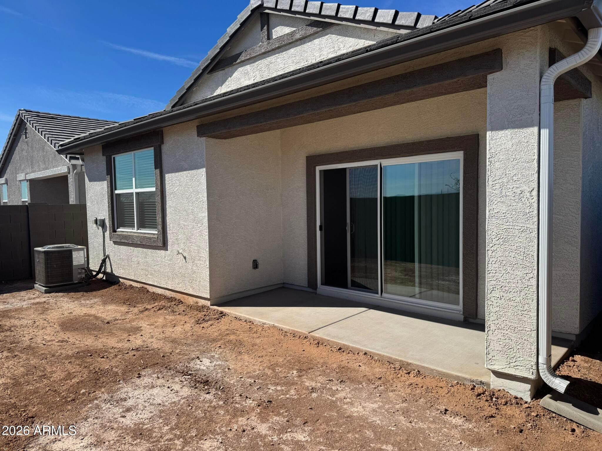 Apache Junction, AZ, 85120