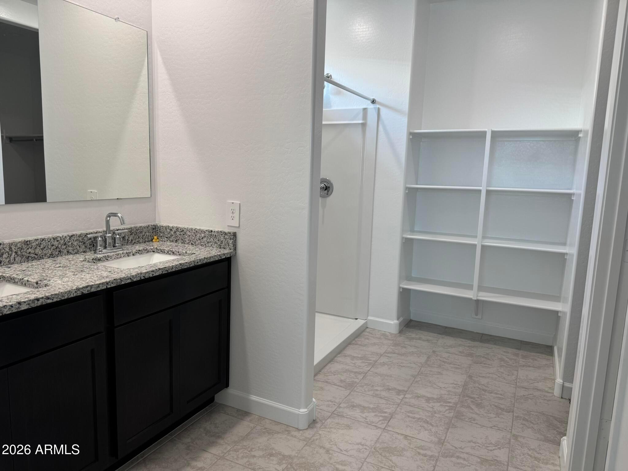 Apache Junction, AZ, 85120