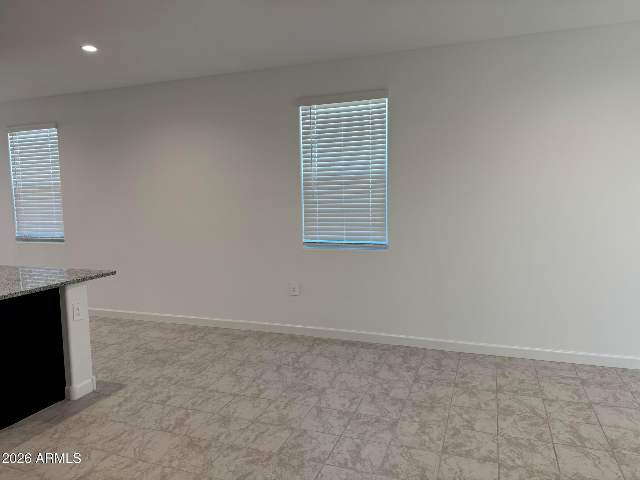 Apache Junction, AZ, 85120