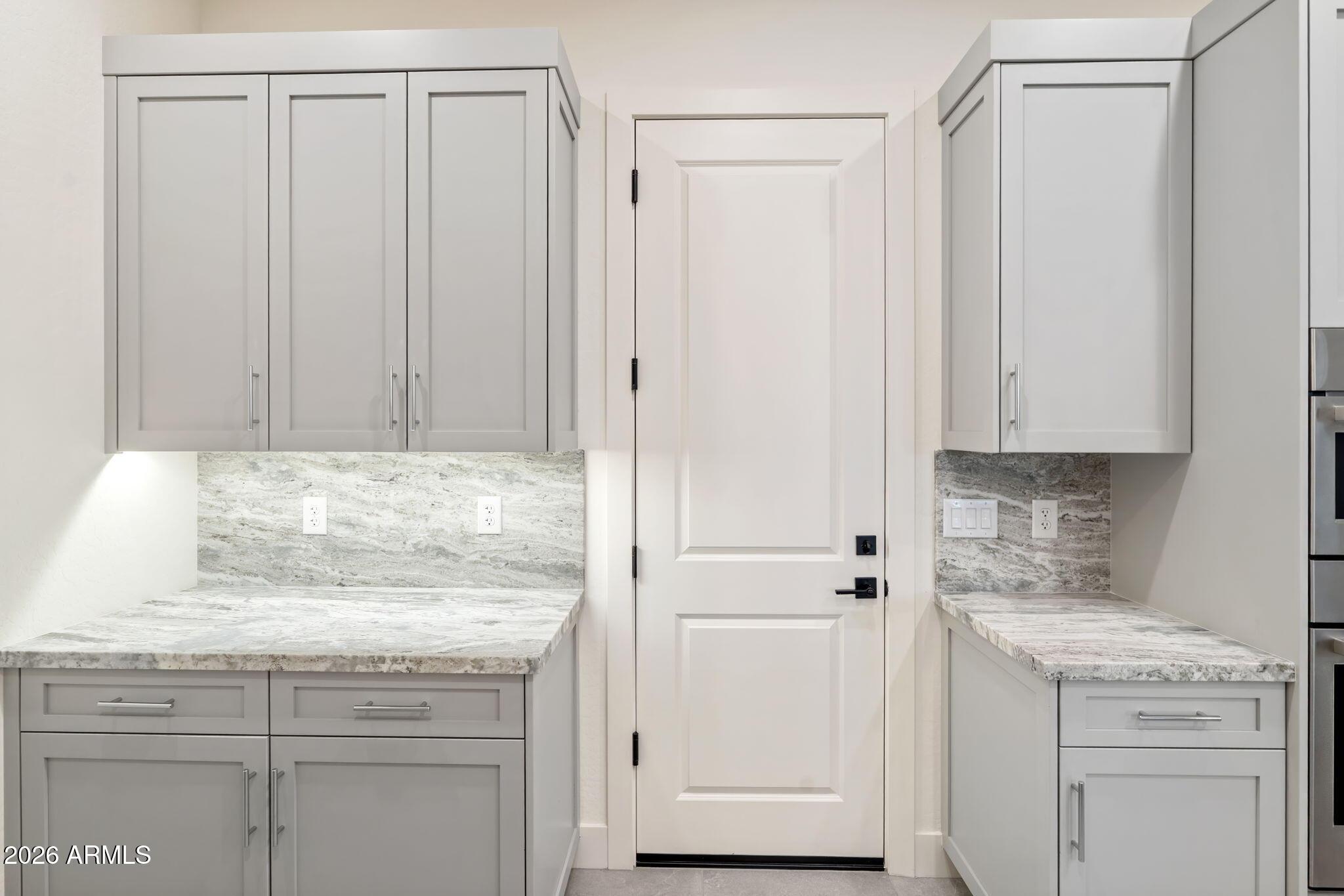 1 Easy Street UNIT 11, Carefree, AZ, 85377