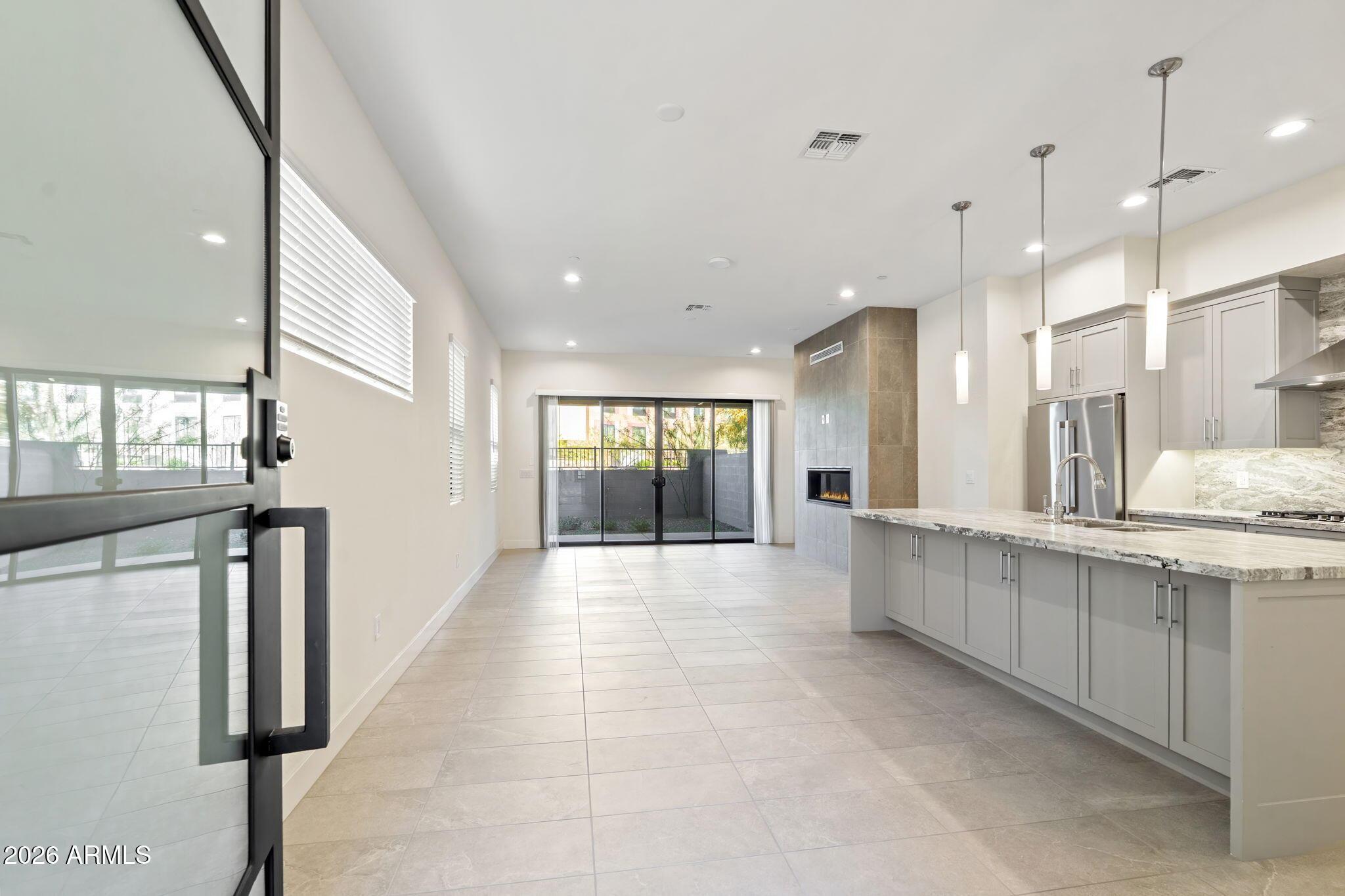 1 Easy Street UNIT 11, Carefree, AZ, 85377