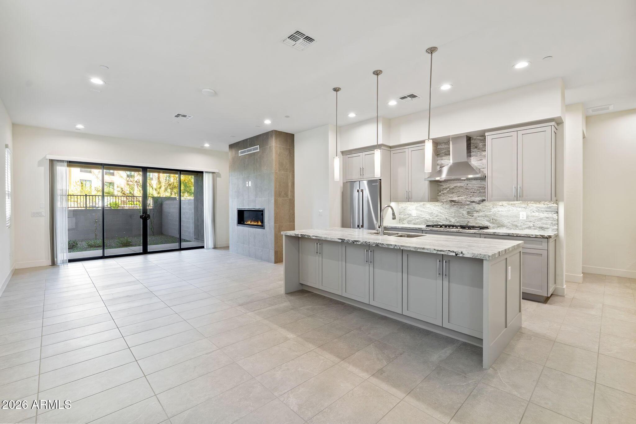 1 Easy Street UNIT 11, Carefree, AZ, 85377