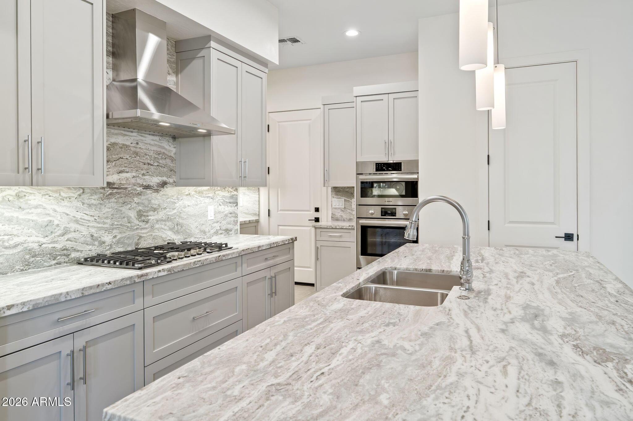 1 Easy Street UNIT 11, Carefree, AZ, 85377