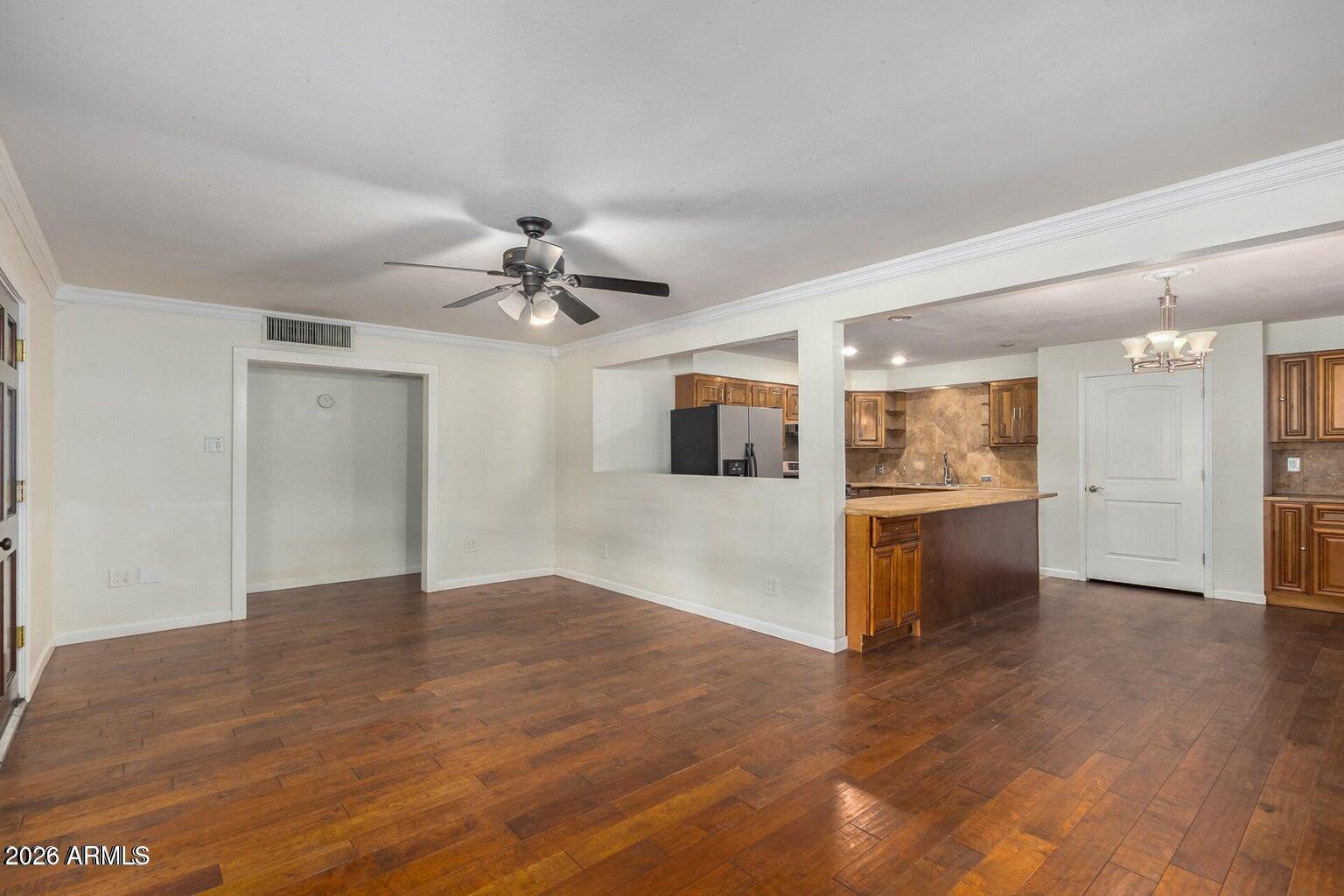 7340 N 7th Avenue, Phoenix, AZ, 85021