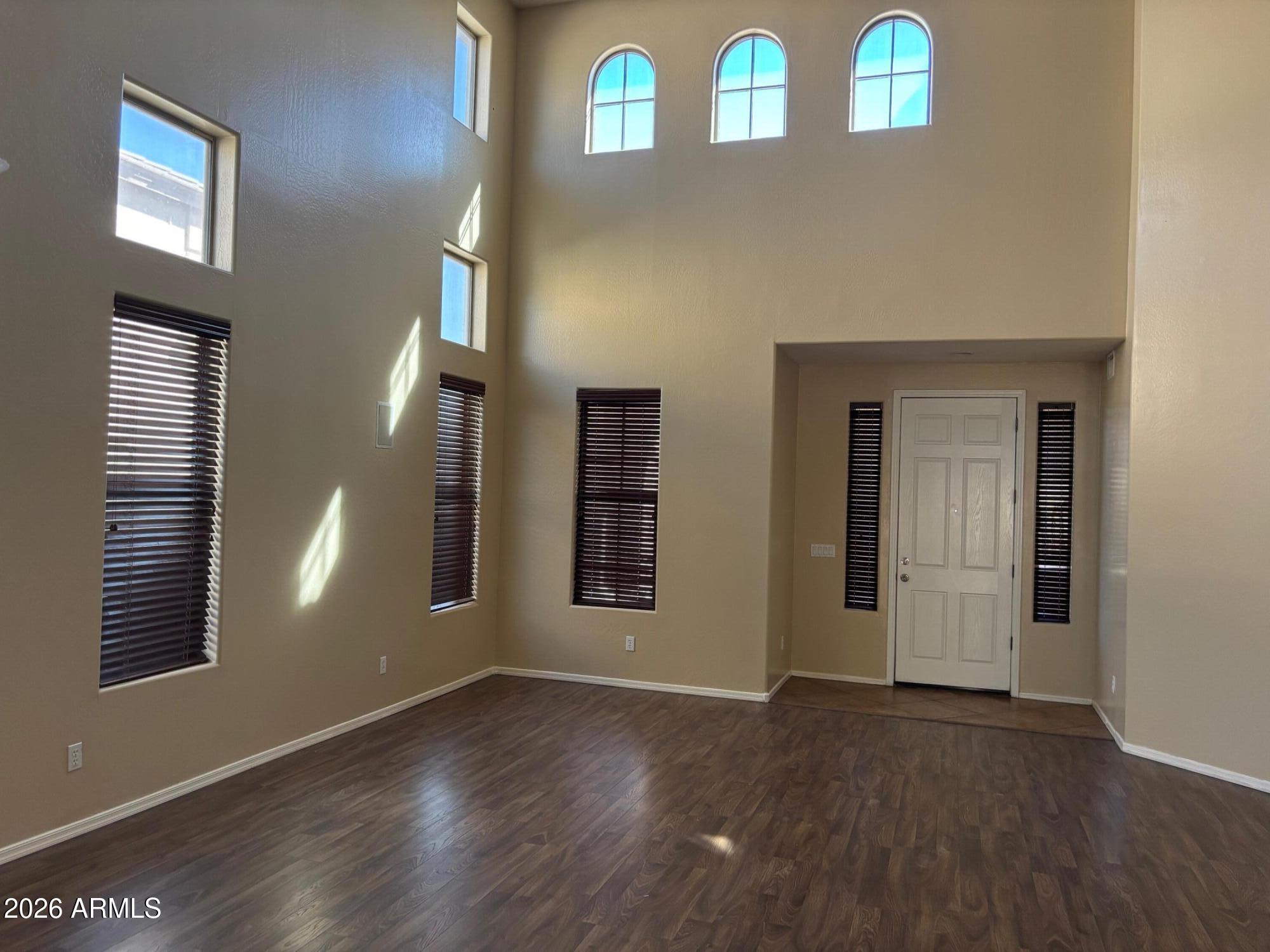 11360 E Starkey Avenue, Mesa, AZ 85212