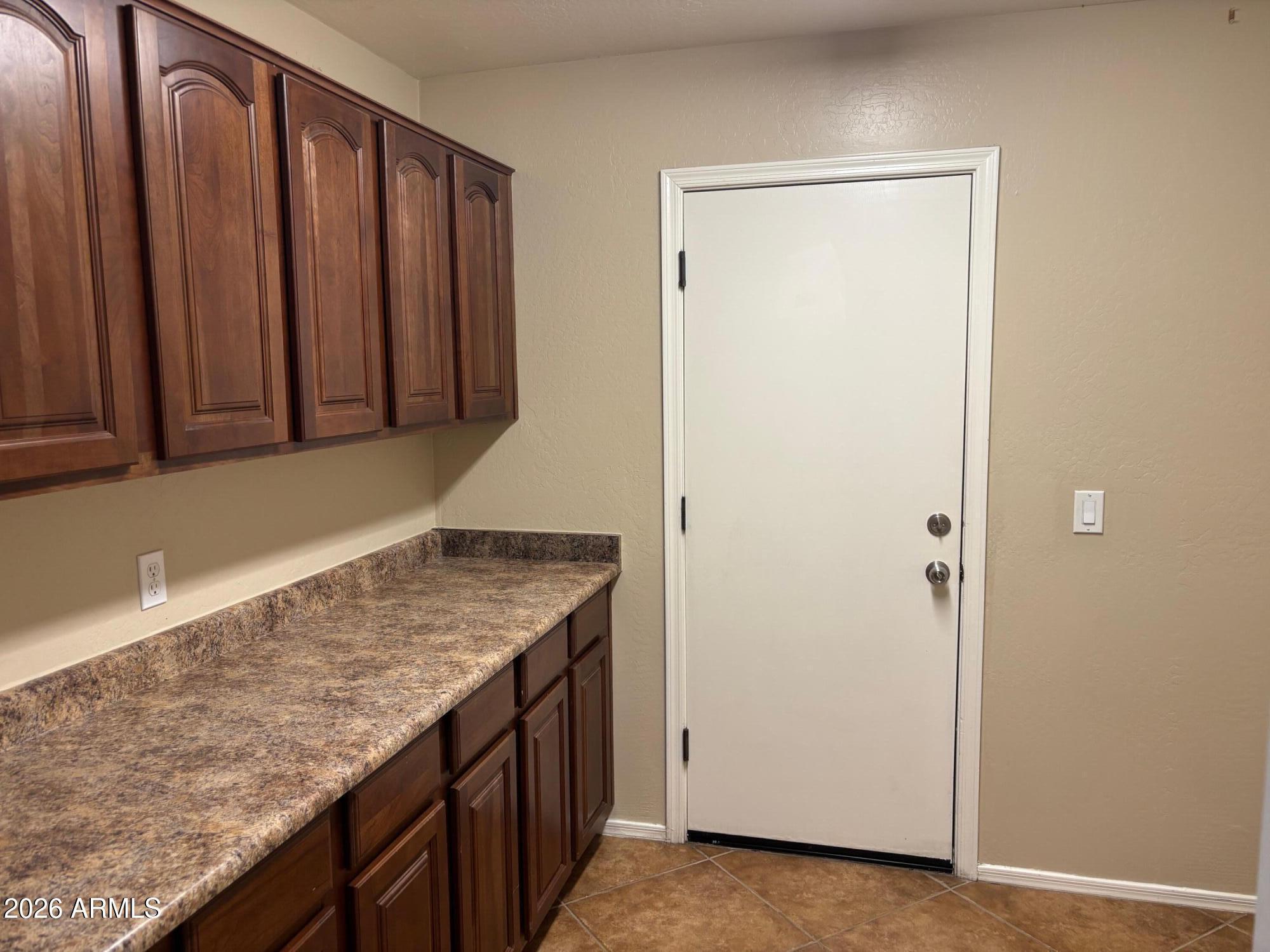 11360 E Starkey Avenue, Mesa, AZ 85212