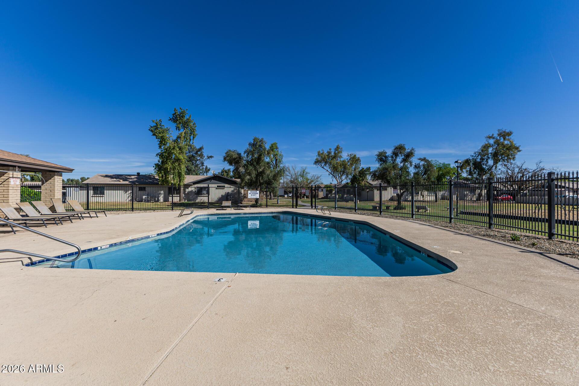 1005 W Laguna Drive, Tempe, AZ 85282