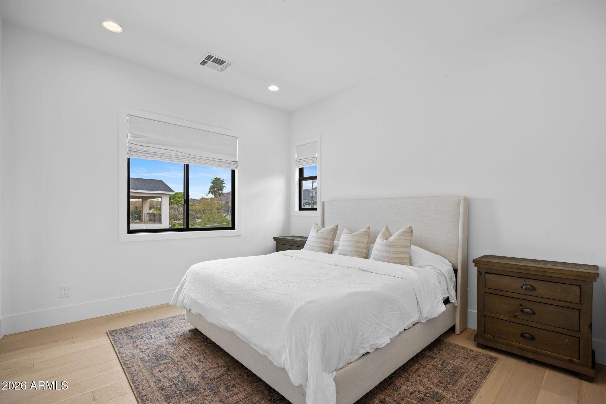  UNIT 1, Phoenix, AZ, 85018